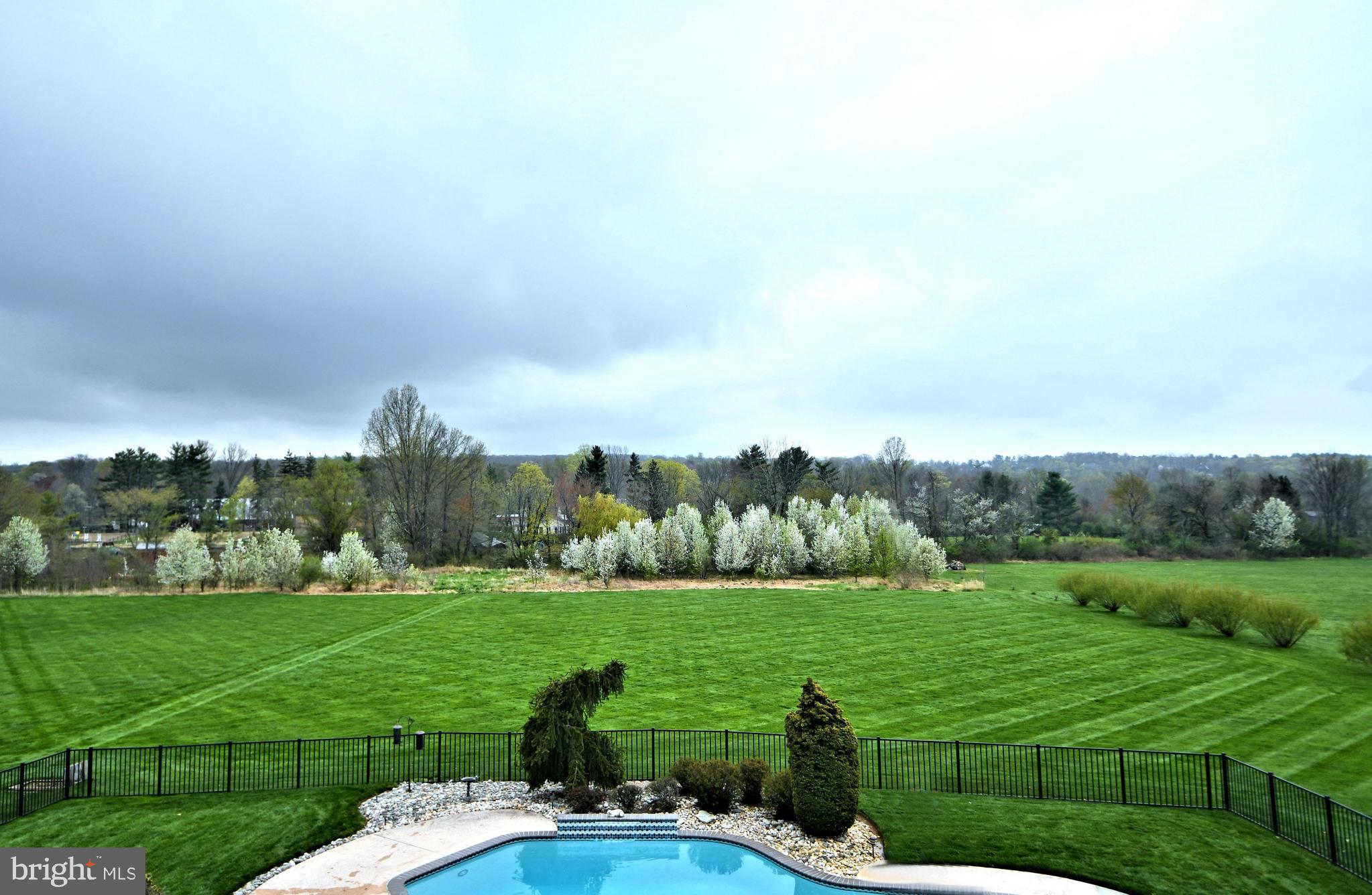 WRIGHTSTOWN HUNT - Residential