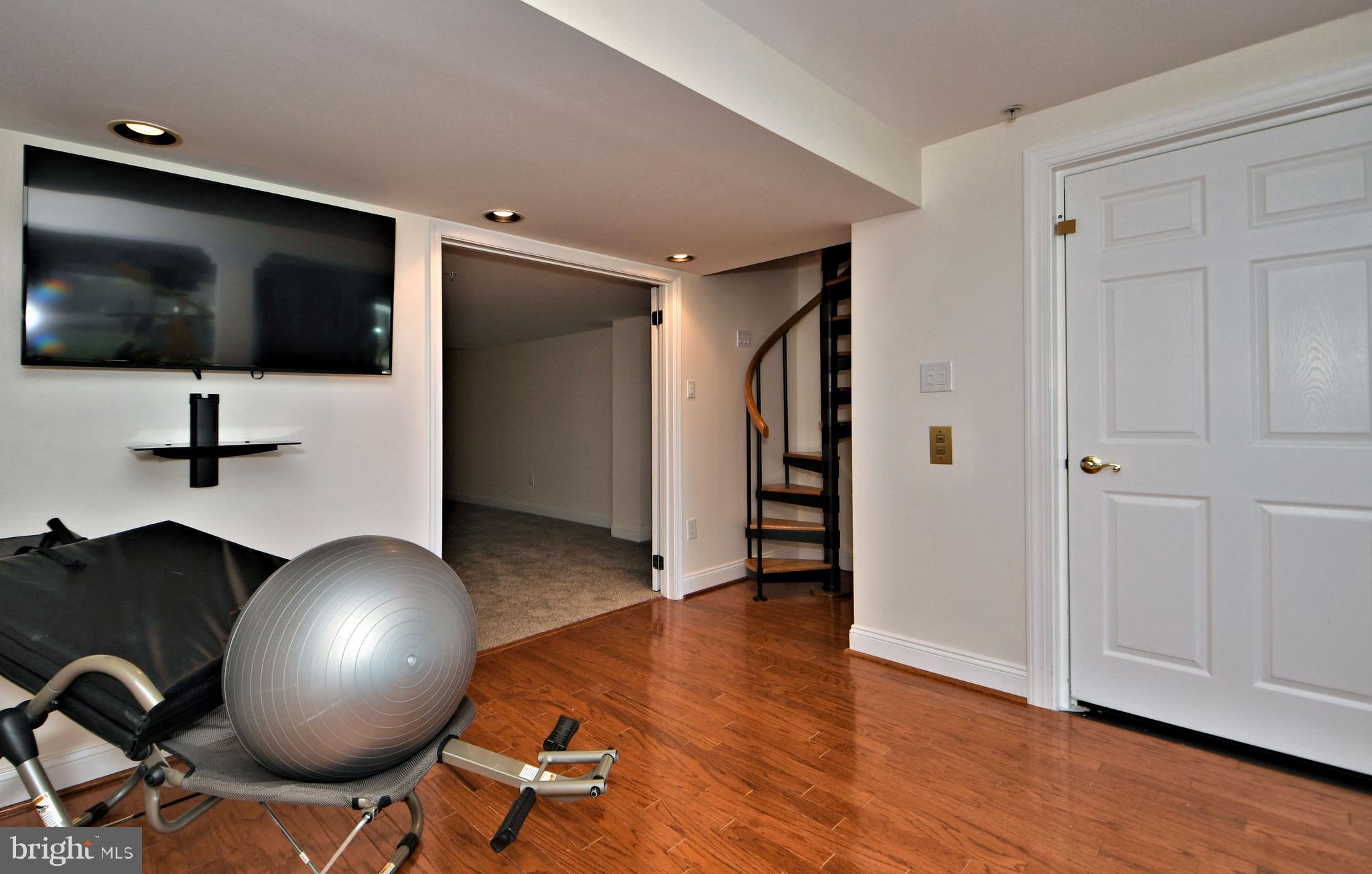 WRIGHTSTOWN HUNT - Residential