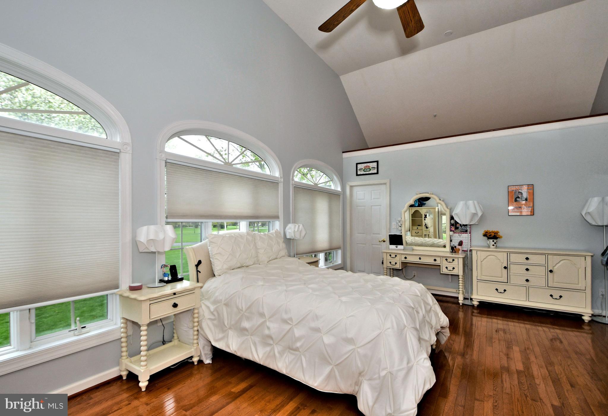 WRIGHTSTOWN HUNT - Residential