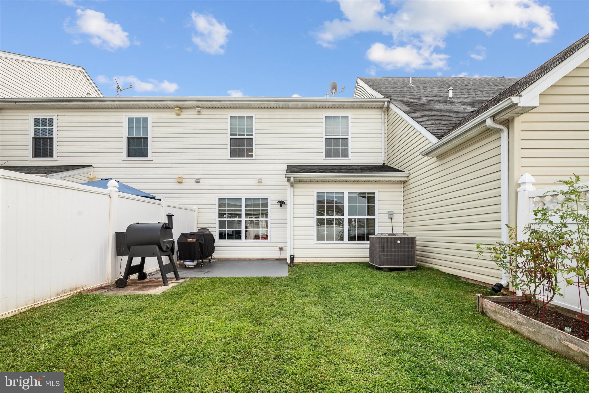 BRIAR RUN - Residential