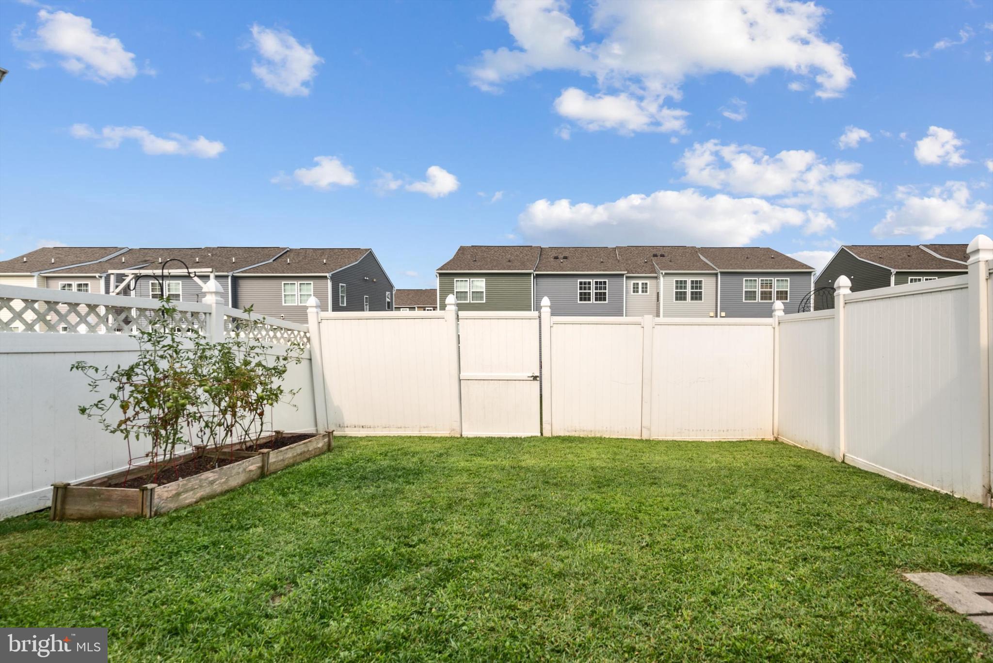 BRIAR RUN - Residential