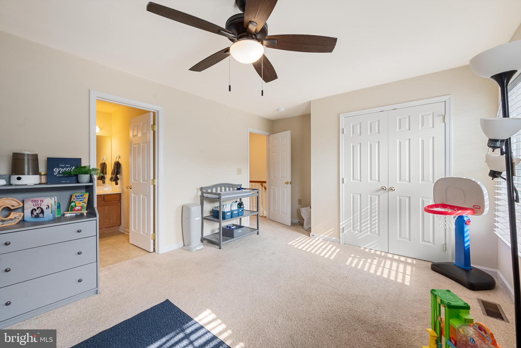 BRIAR RUN - Residential