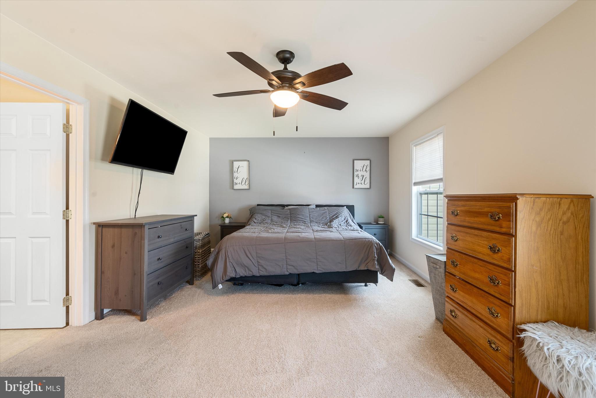 BRIAR RUN - Residential