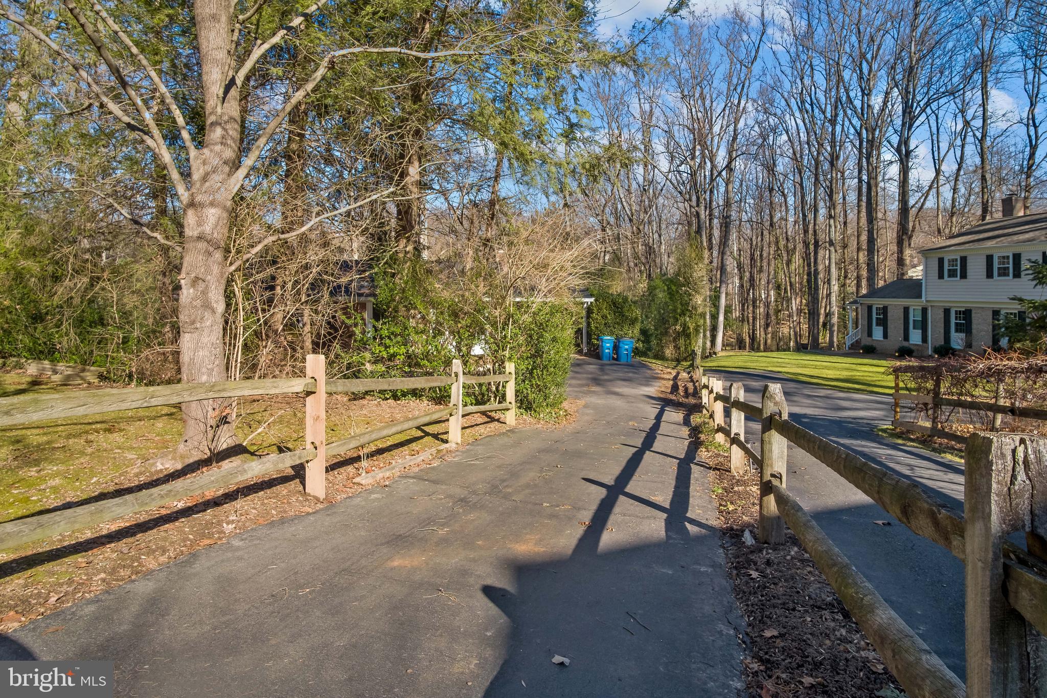 CHAPEL SQUARE WEST - Residential Lease