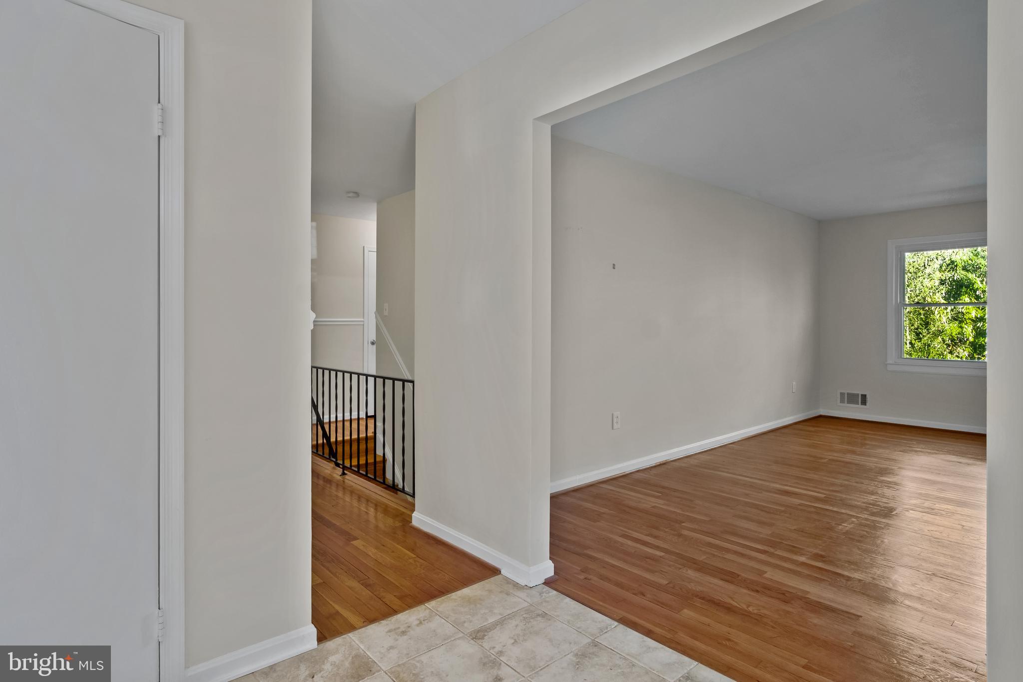 CHAPEL SQUARE WEST - Residential Lease