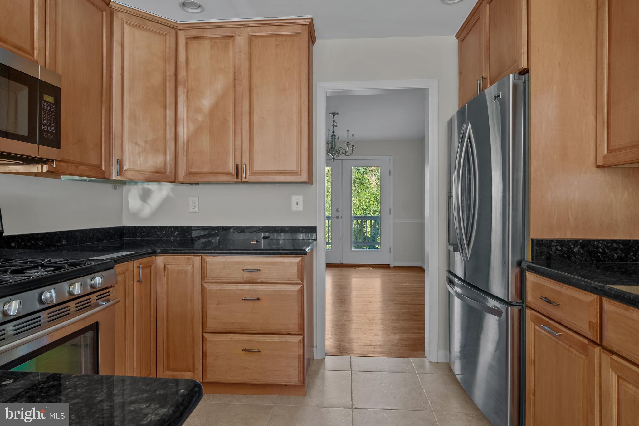 CHAPEL SQUARE WEST - Residential Lease