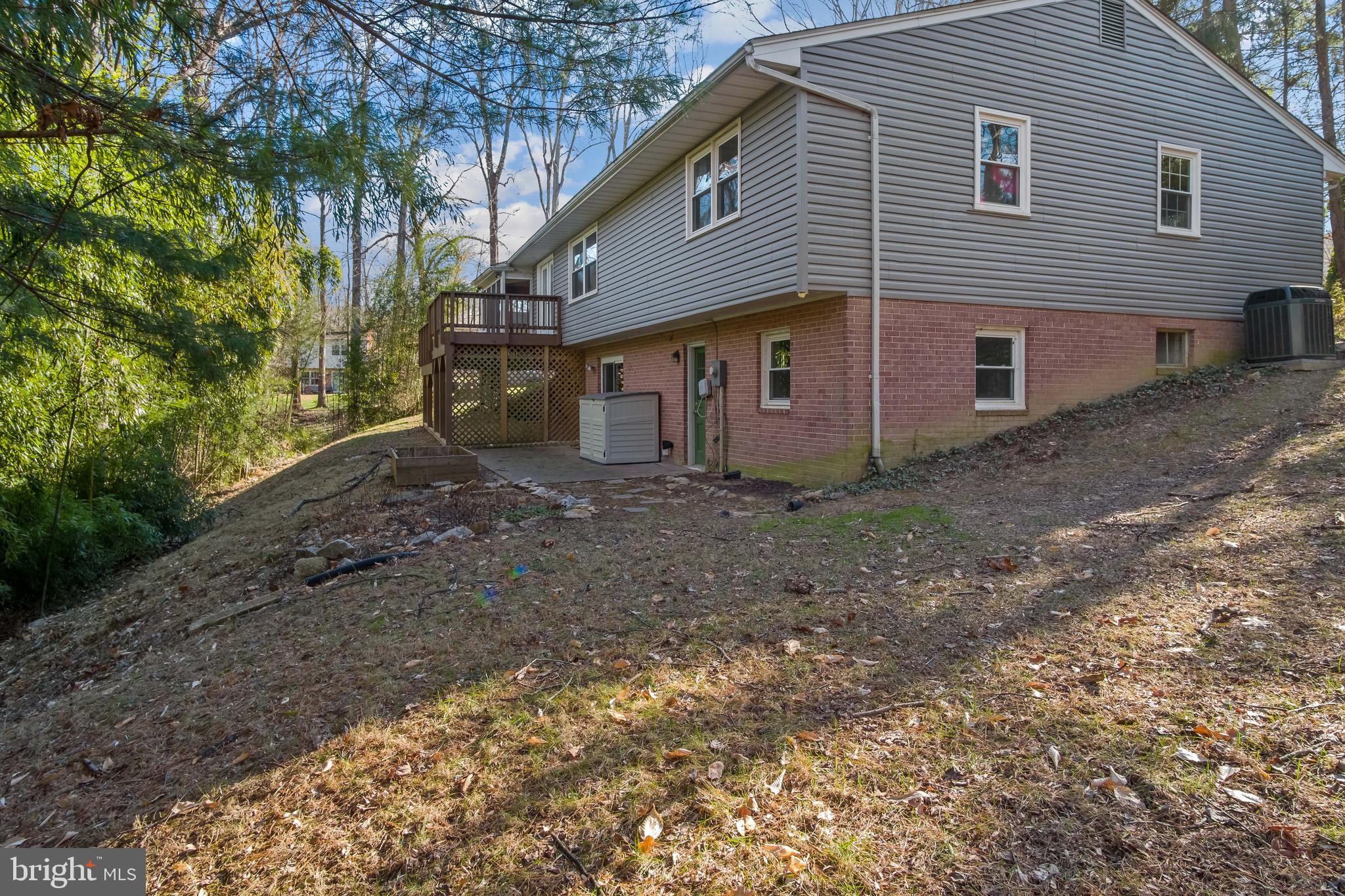 CHAPEL SQUARE WEST - Residential Lease