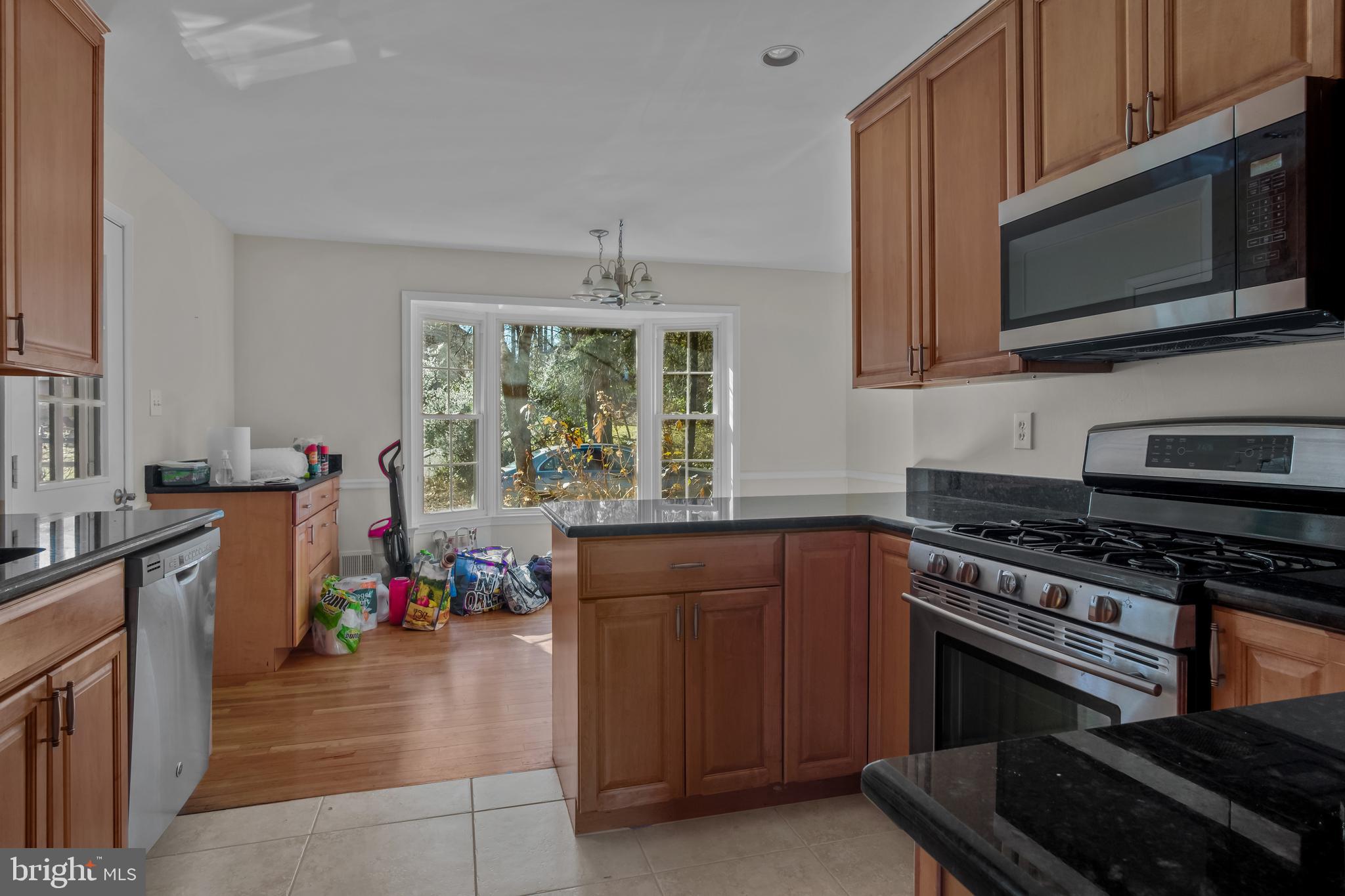 CHAPEL SQUARE WEST - Residential Lease