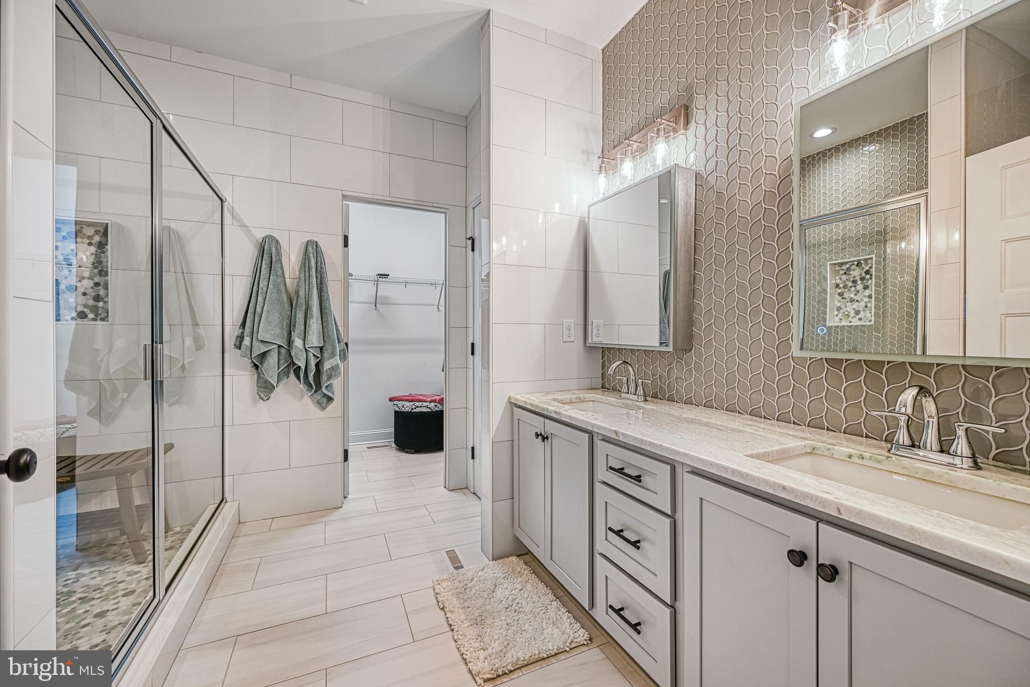 THE WATERS AT LAKE ANNA - Residential