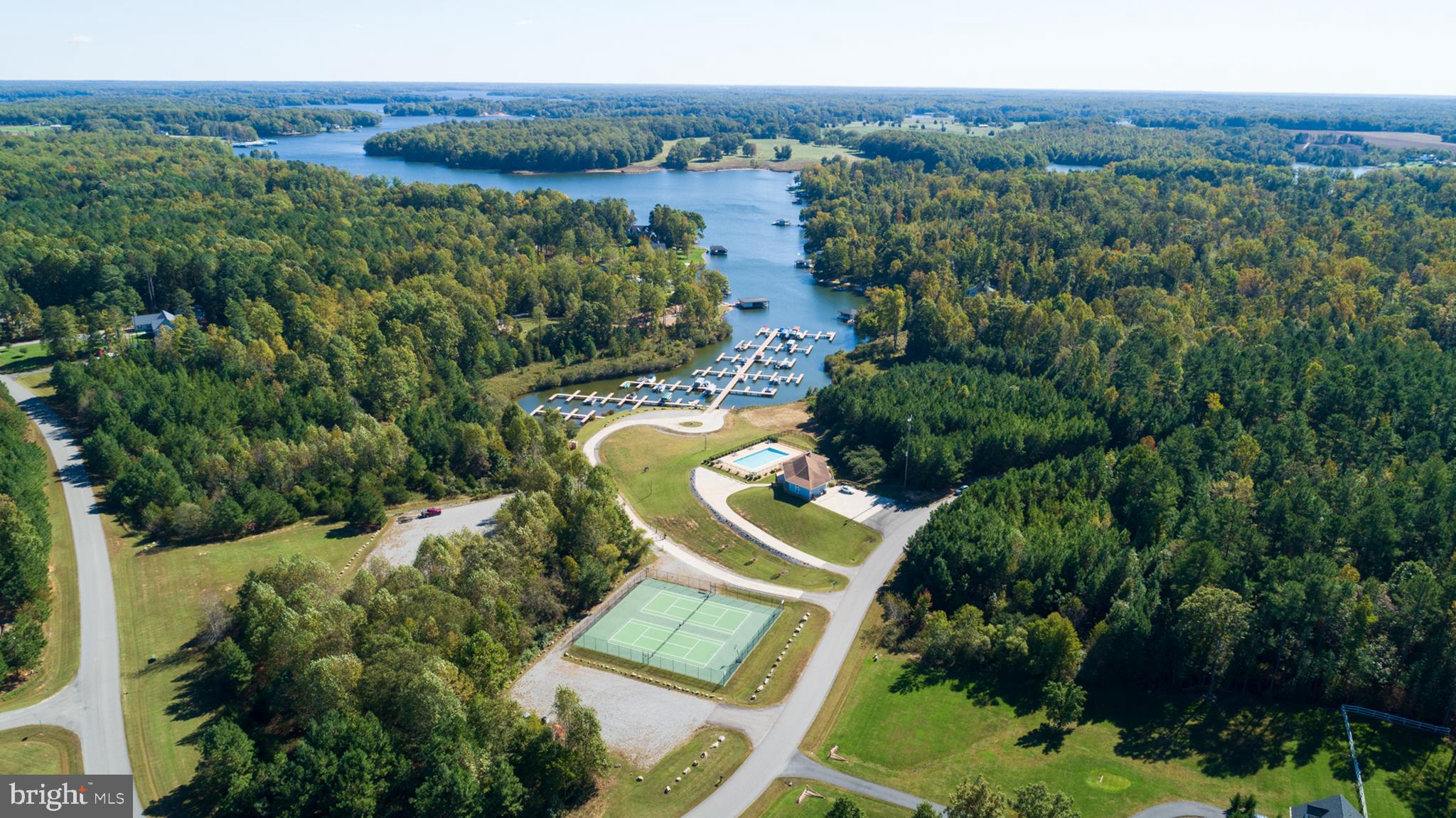 THE WATERS AT LAKE ANNA - Residential