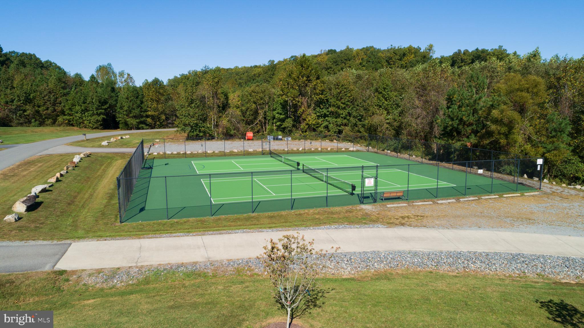 THE WATERS AT LAKE ANNA - Residential