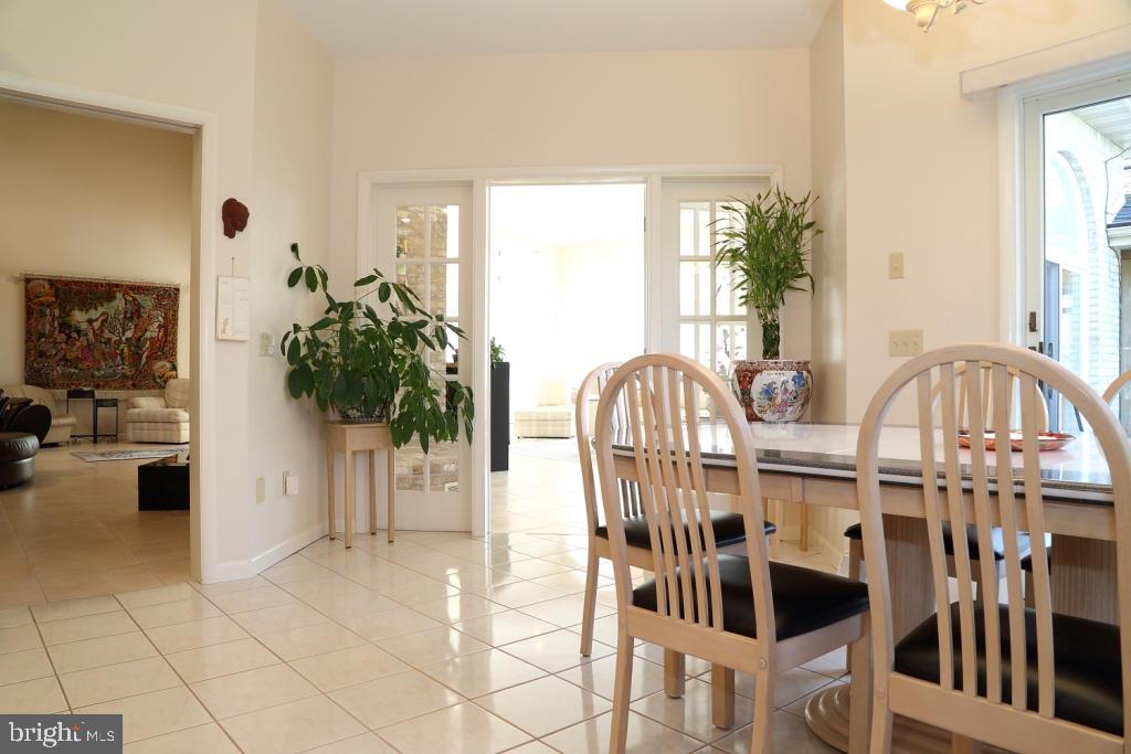 STONEHENGE - Residential