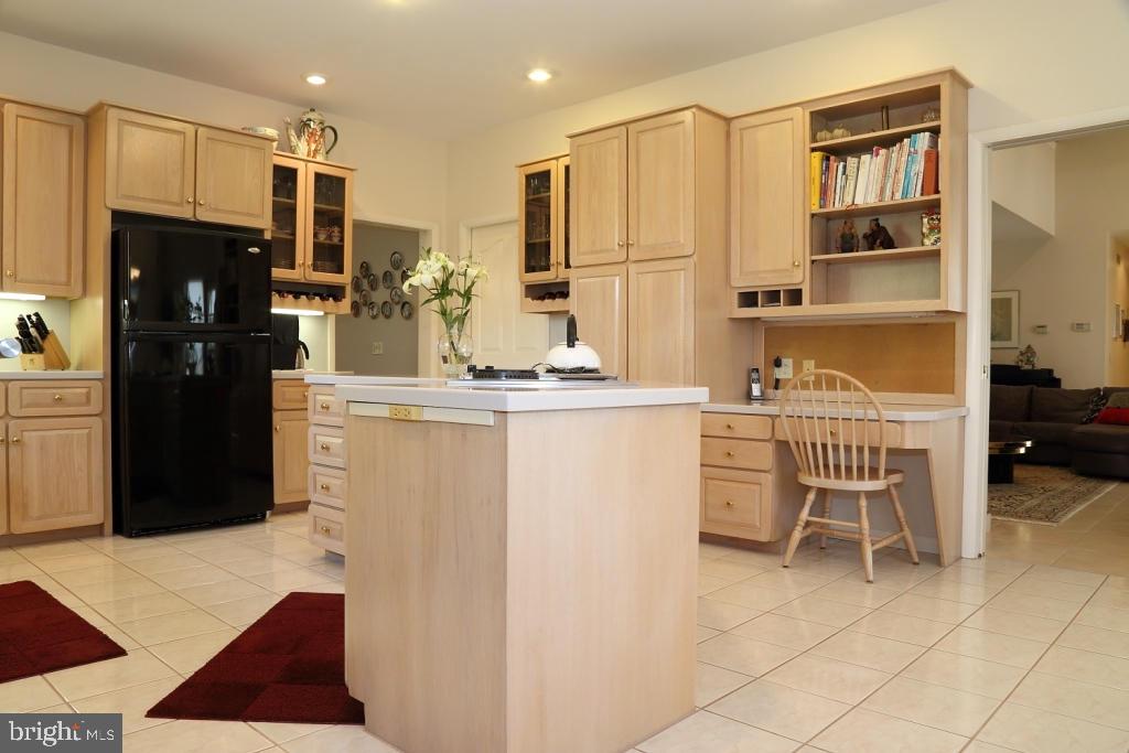 STONEHENGE - Residential