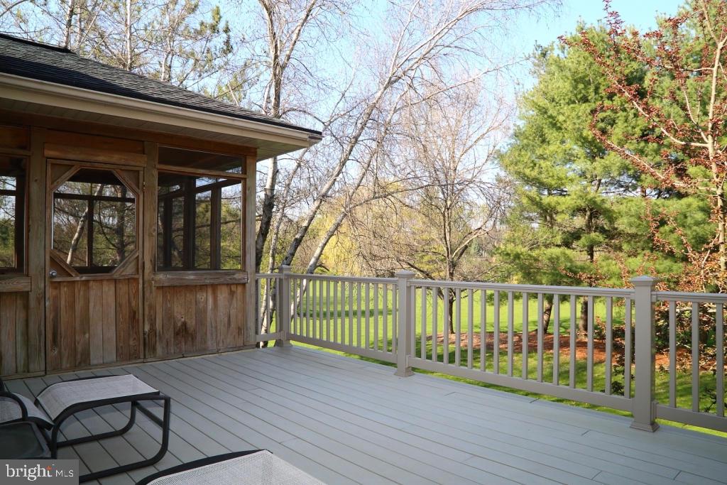 STONEHENGE - Residential