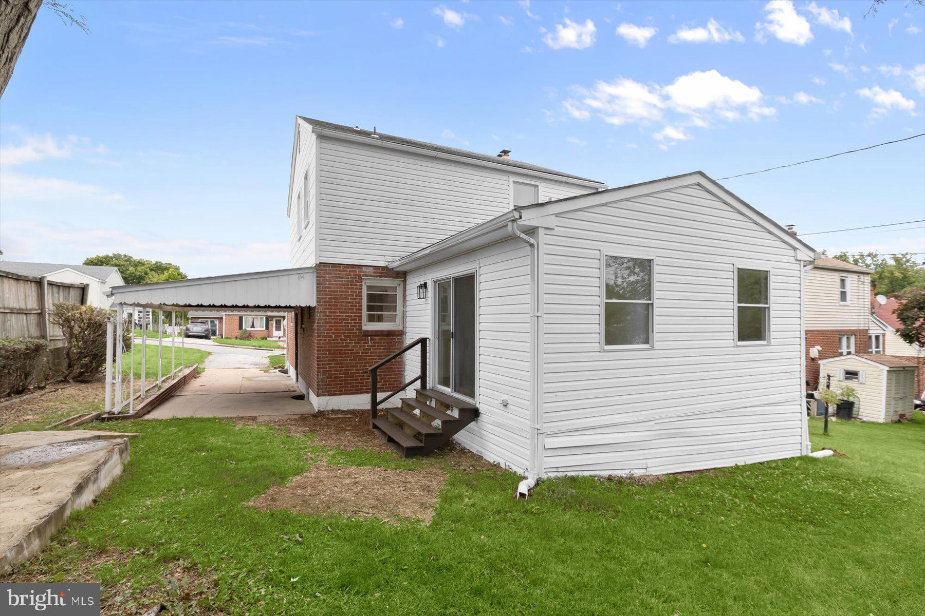 HILLBROOK - Residential