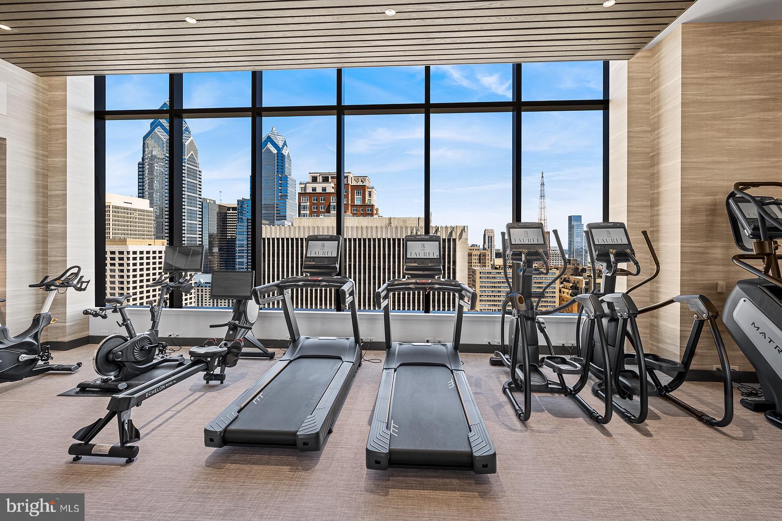 RITTENHOUSE SQUARE - Residential