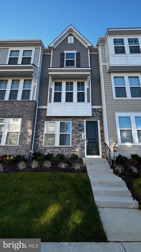Townhouse For Rent - 9107 Creek Bottom Lane<br/> FREDERICKSBURG, VA 22407