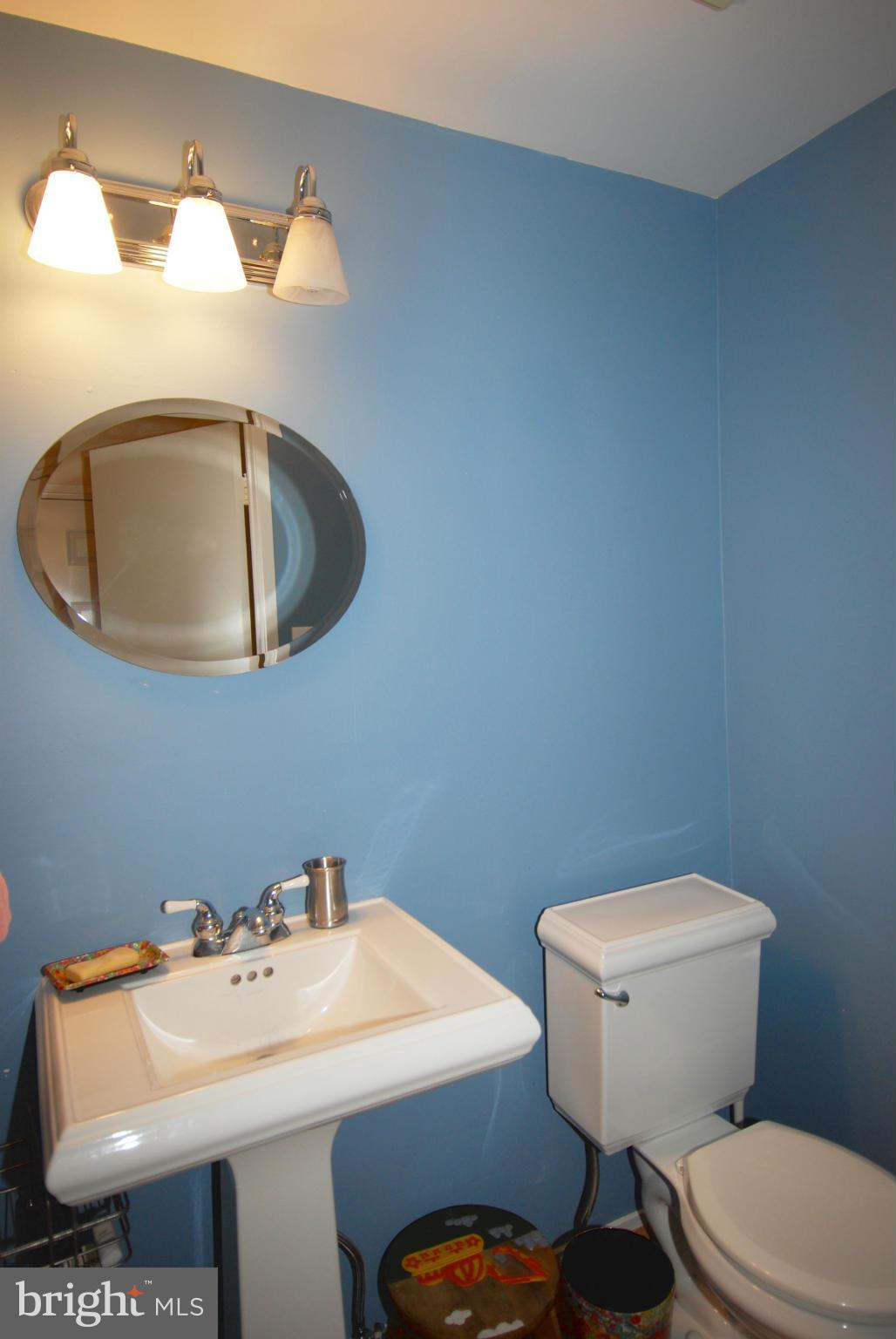 CHERRY HILL TOWNHOUSES - Residential Lease