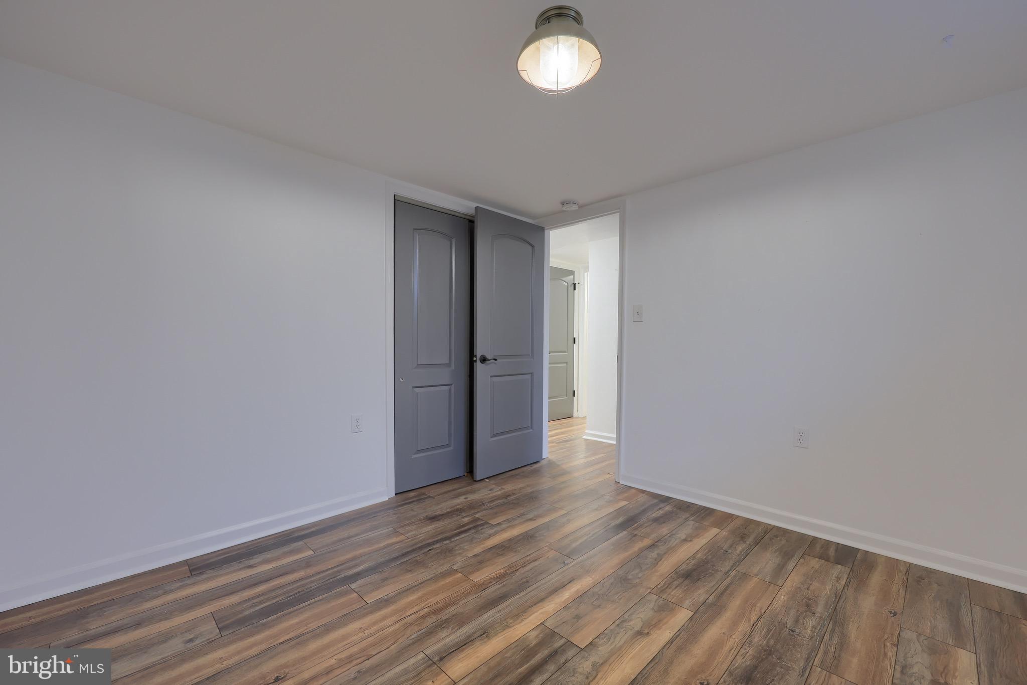 LAKE MEADE - Residential