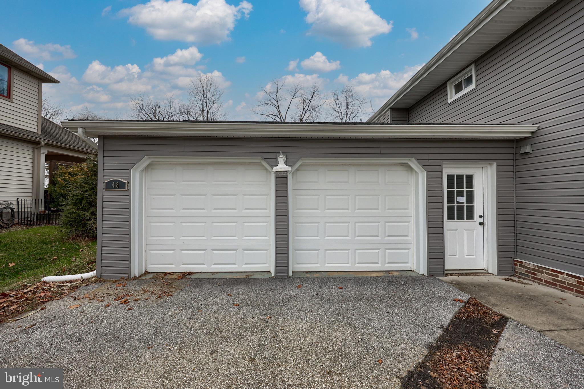 LAKE MEADE - Residential