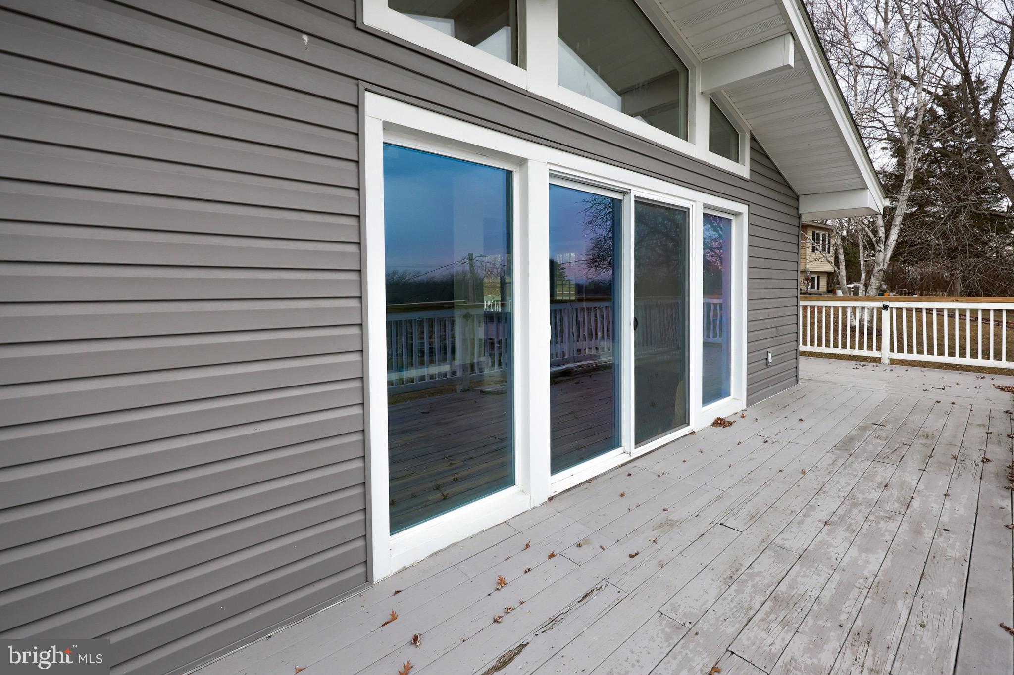 LAKE MEADE - Residential