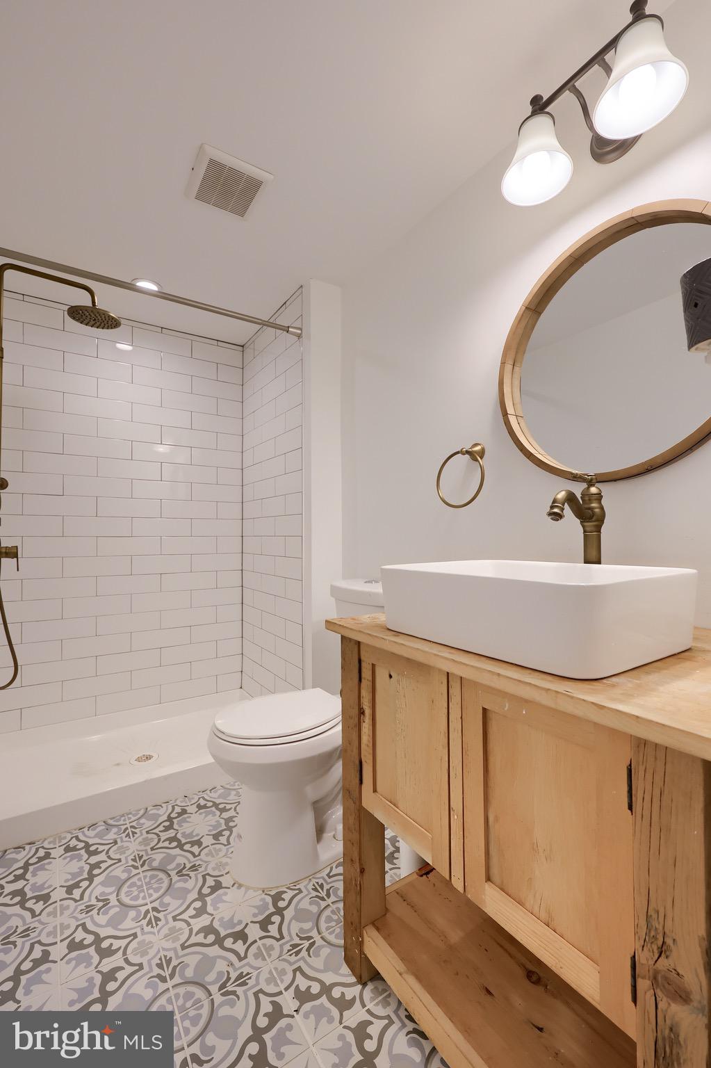 LAKE MEADE - Residential