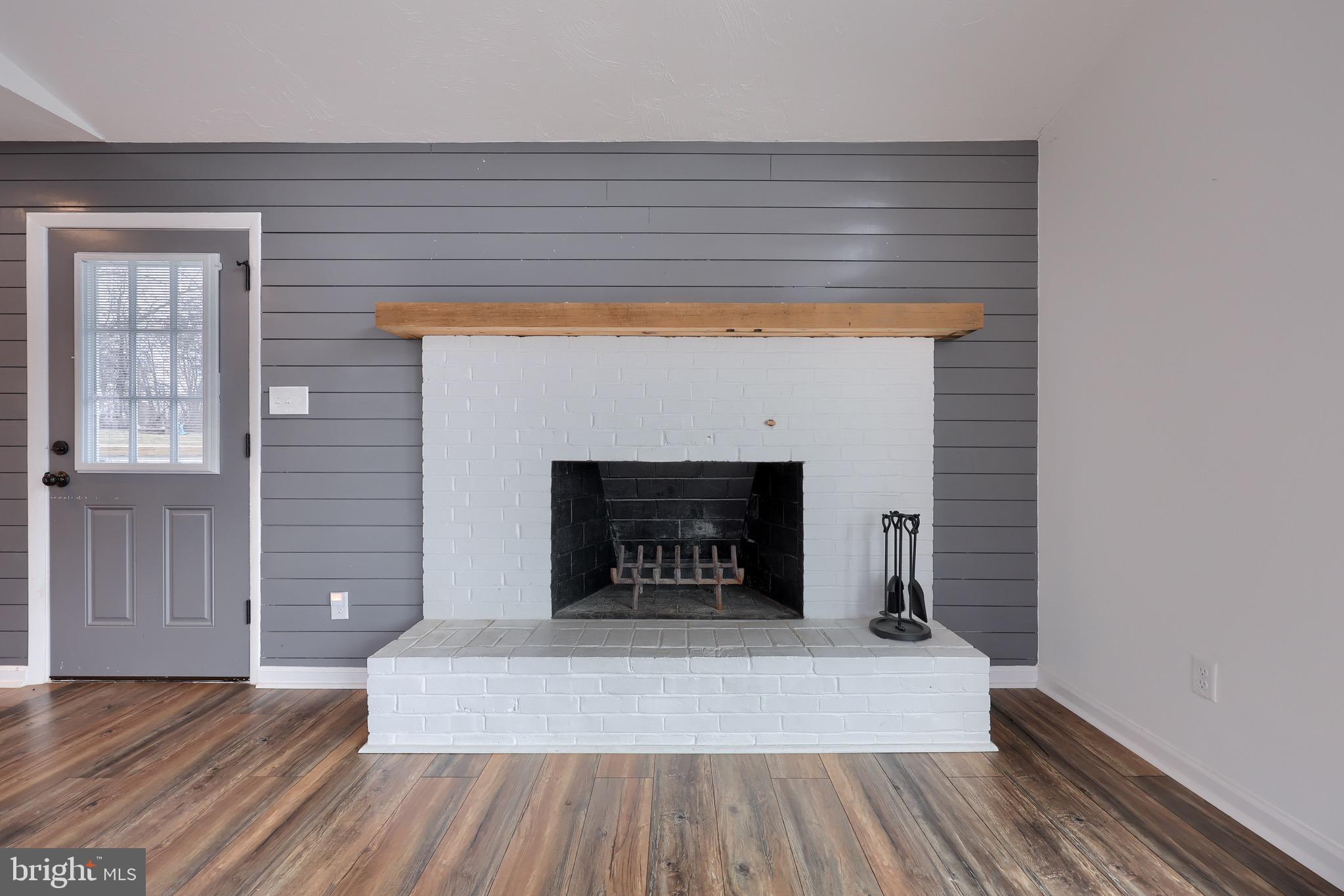 LAKE MEADE - Residential