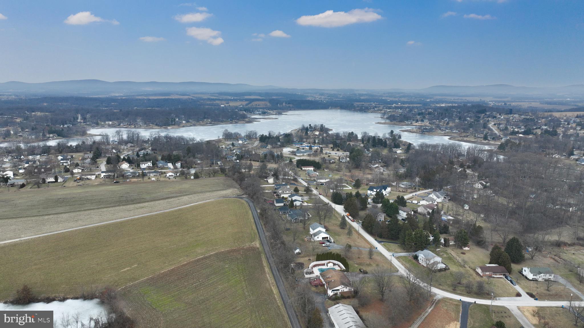 LAKE MEADE - Residential