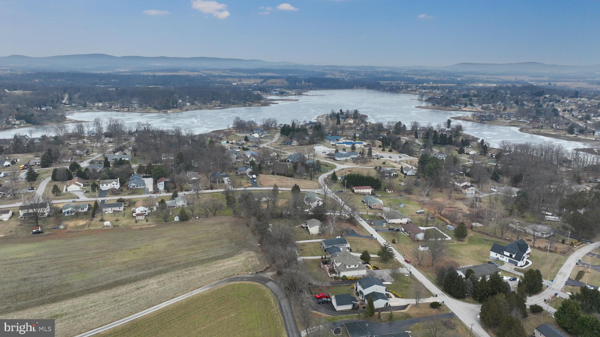 LAKE MEADE - Residential