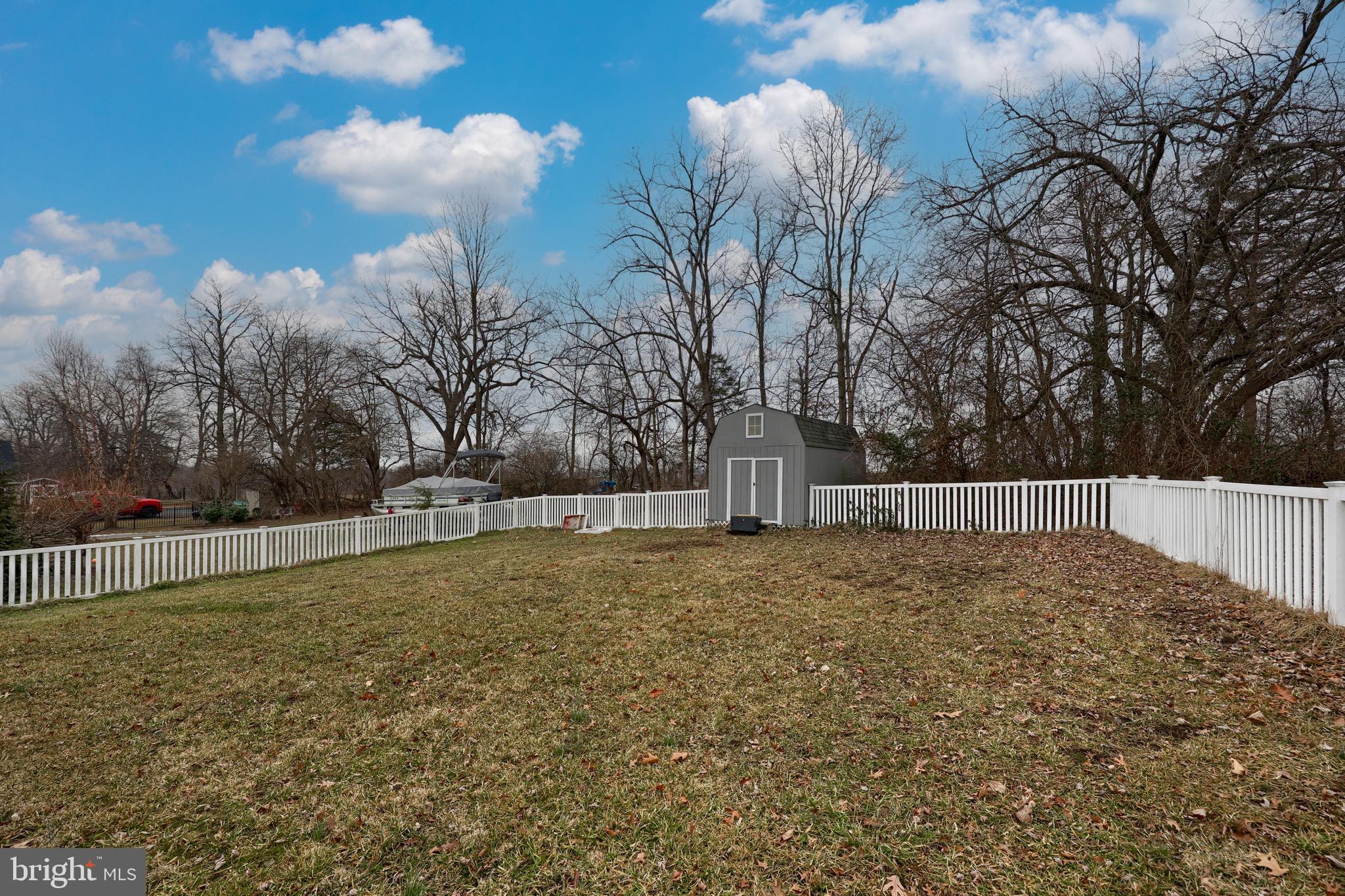 LAKE MEADE - Residential