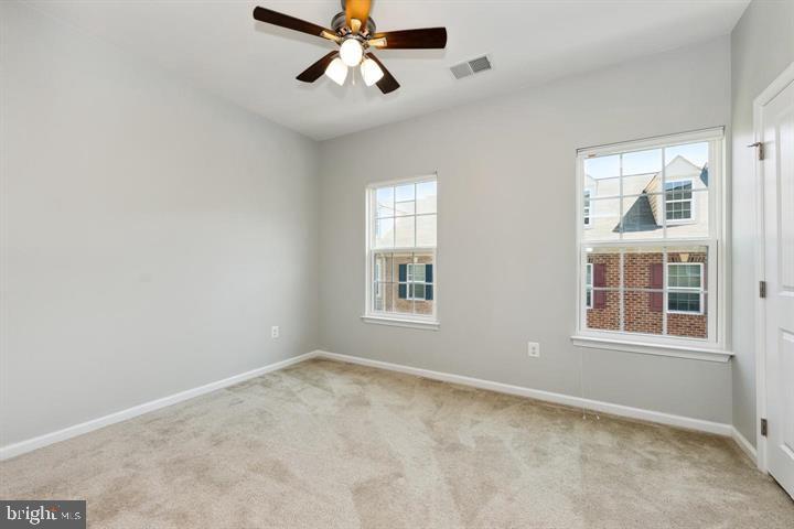 HOWARD SQUARE - Residential Lease