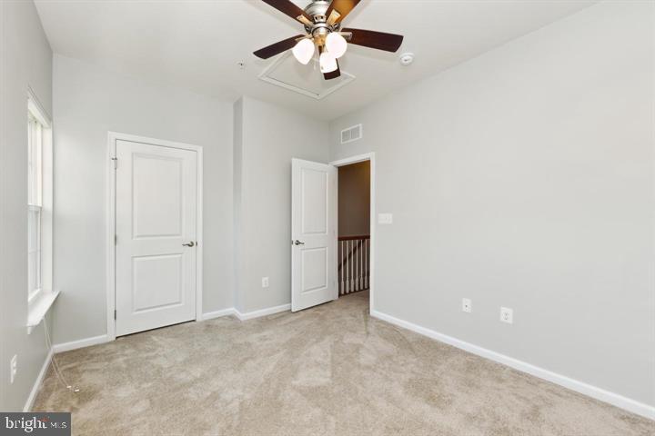 HOWARD SQUARE - Residential Lease