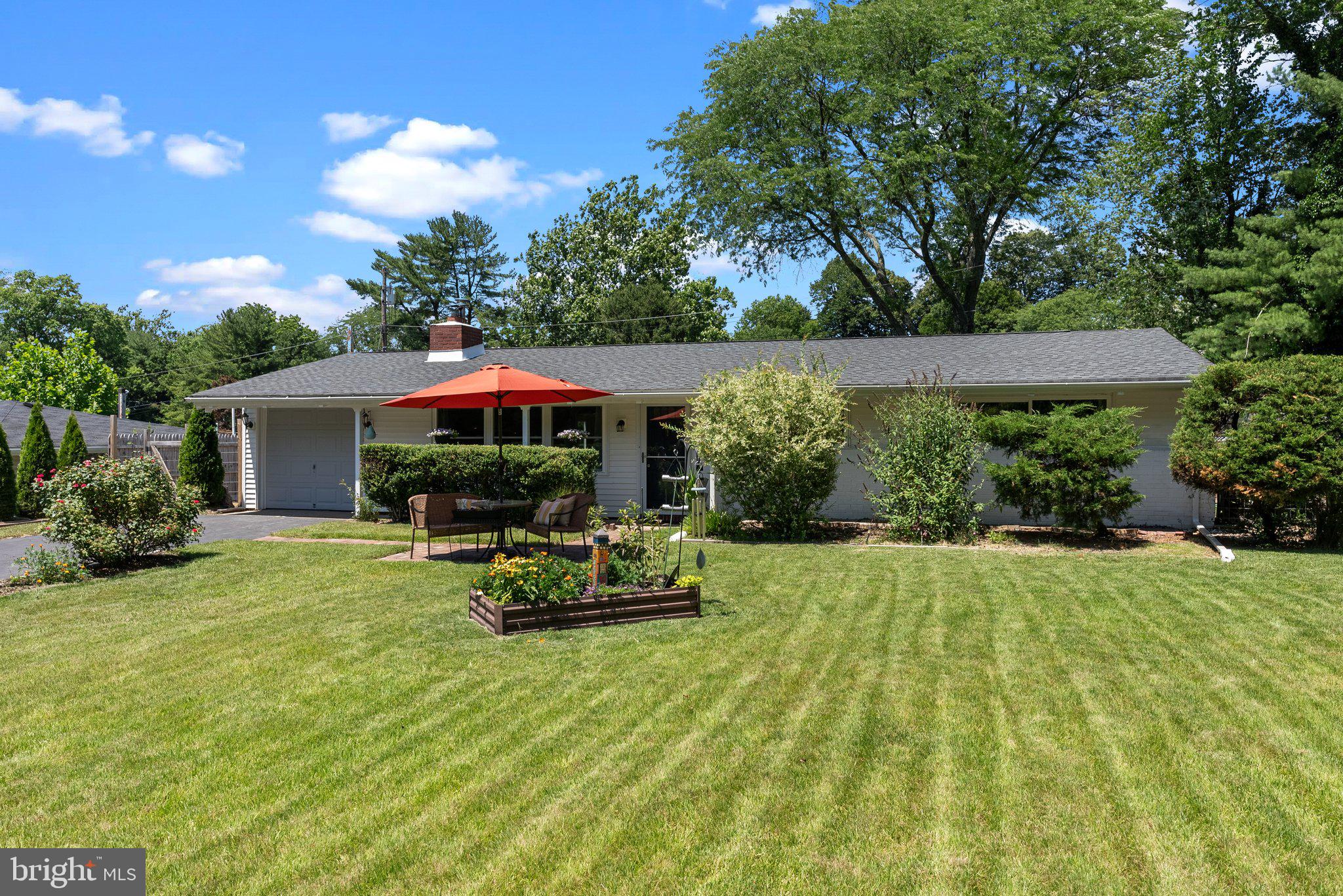 FLOURTOWN - Residential