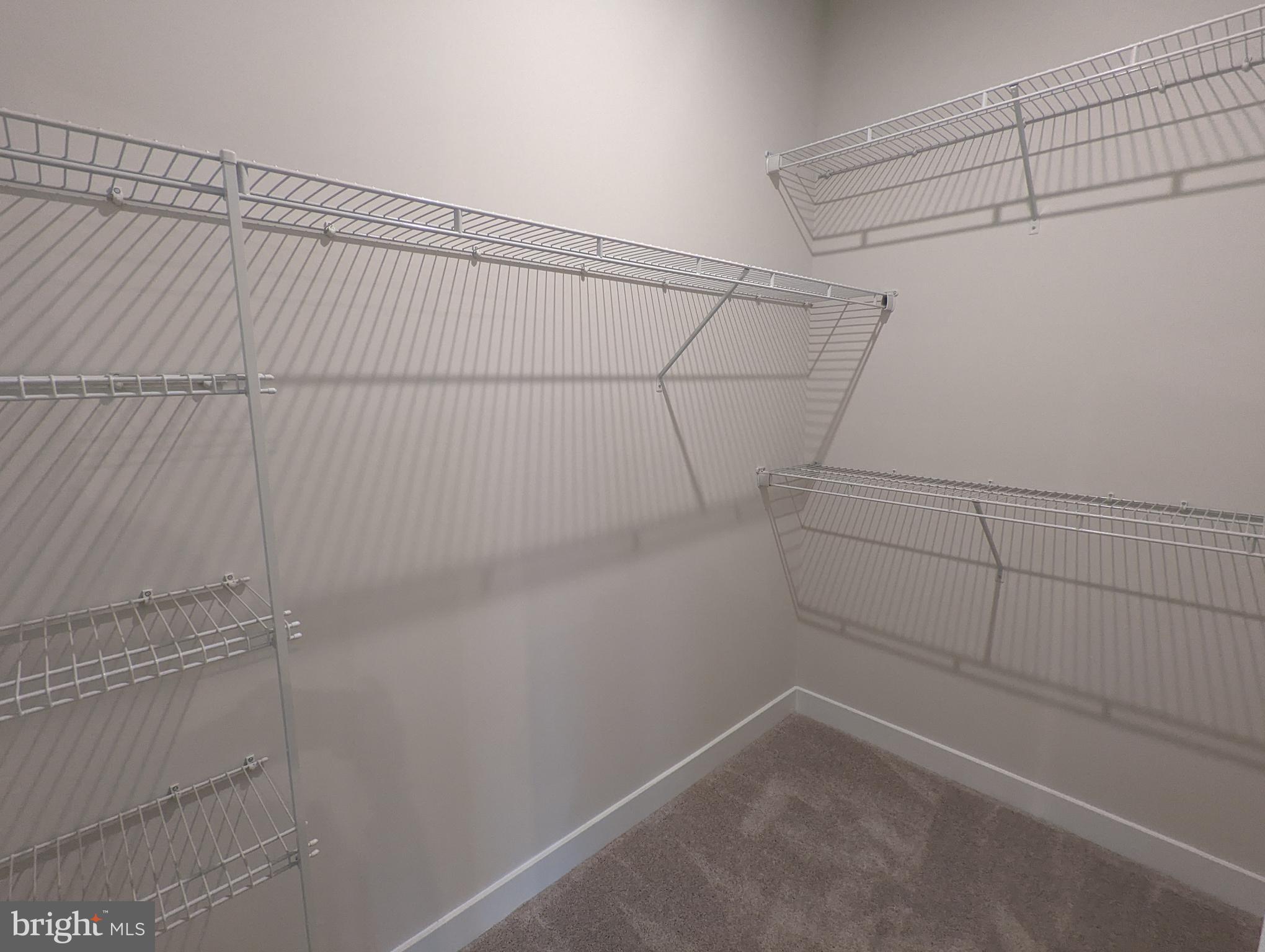 MONTGOMERY VILLAGE - Residential Lease