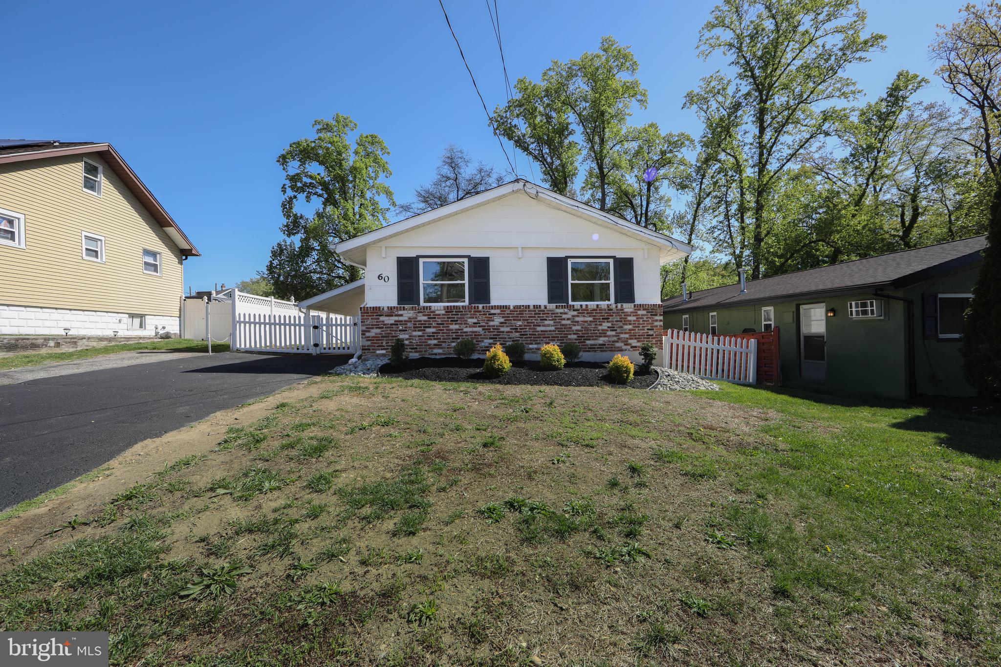 60 N OAKLAND AVENUE