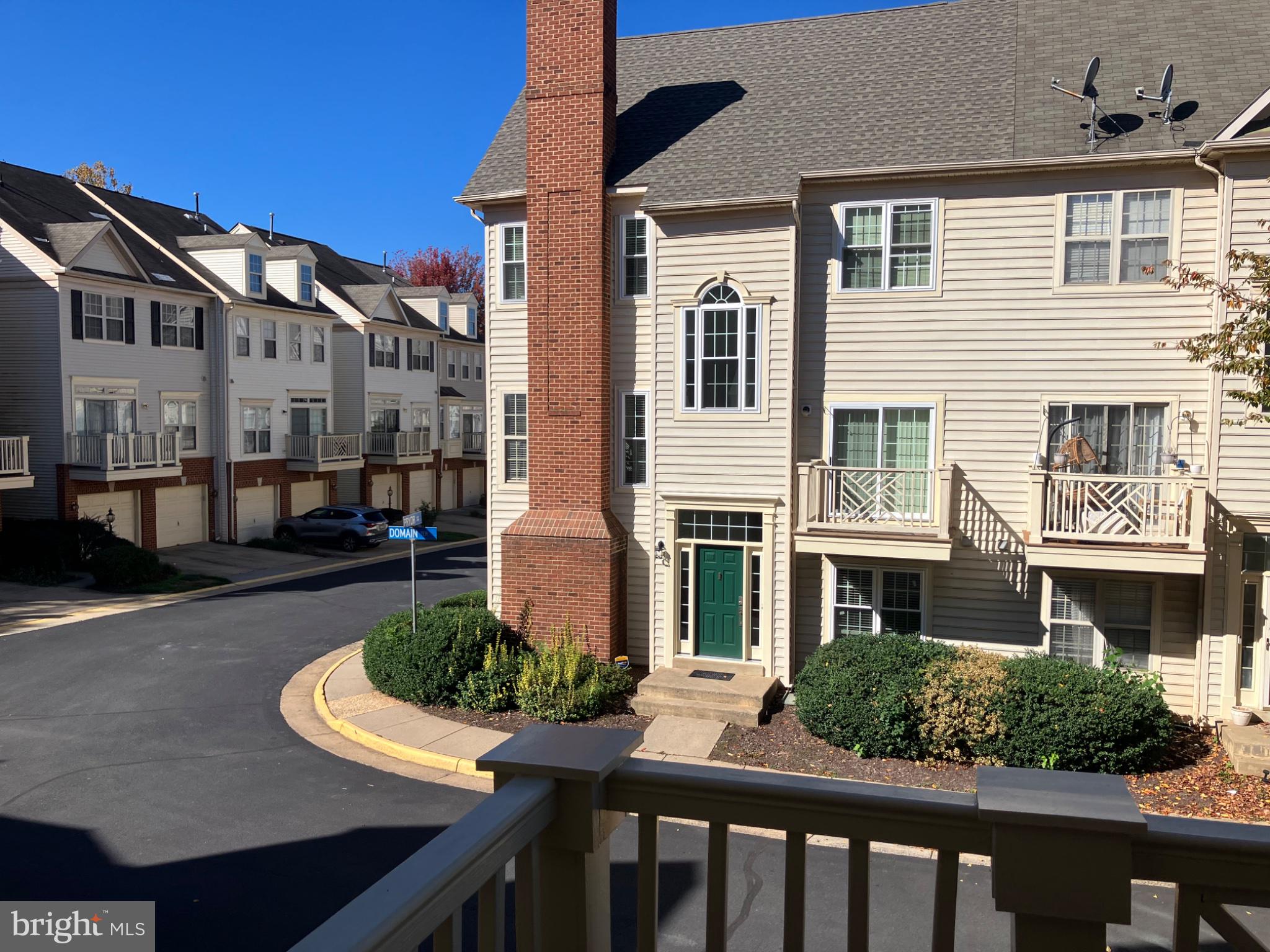 21184 DOMAIN TERRACE