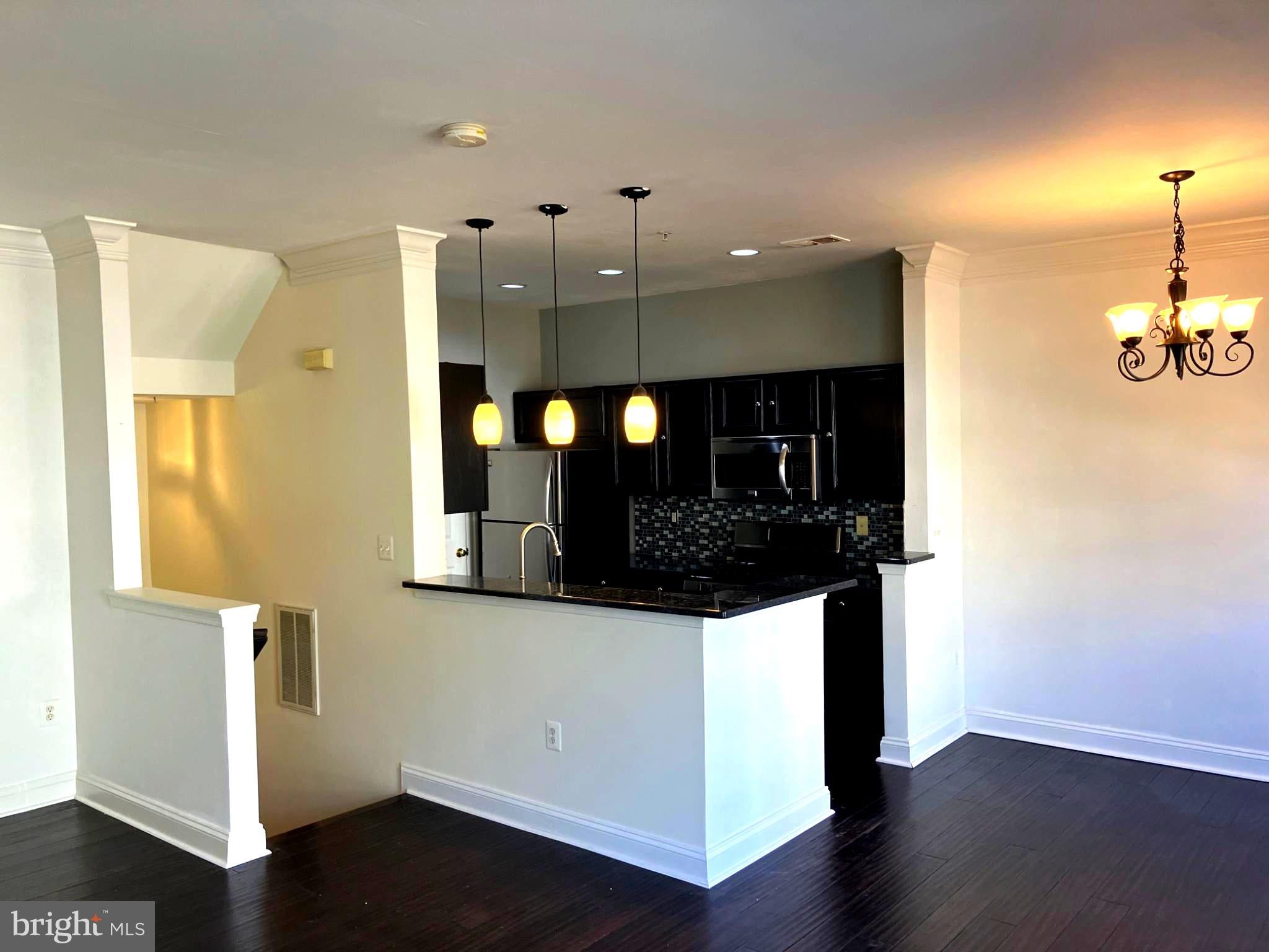 21184 DOMAIN TERRACE