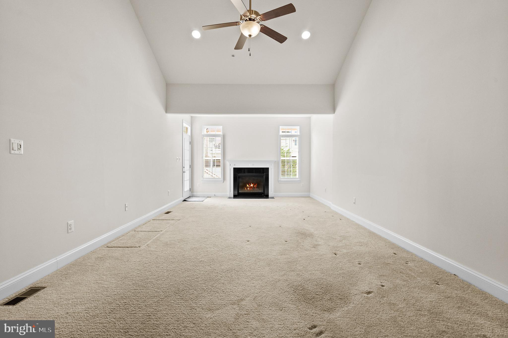 FALLSTON COMMONS - Residential