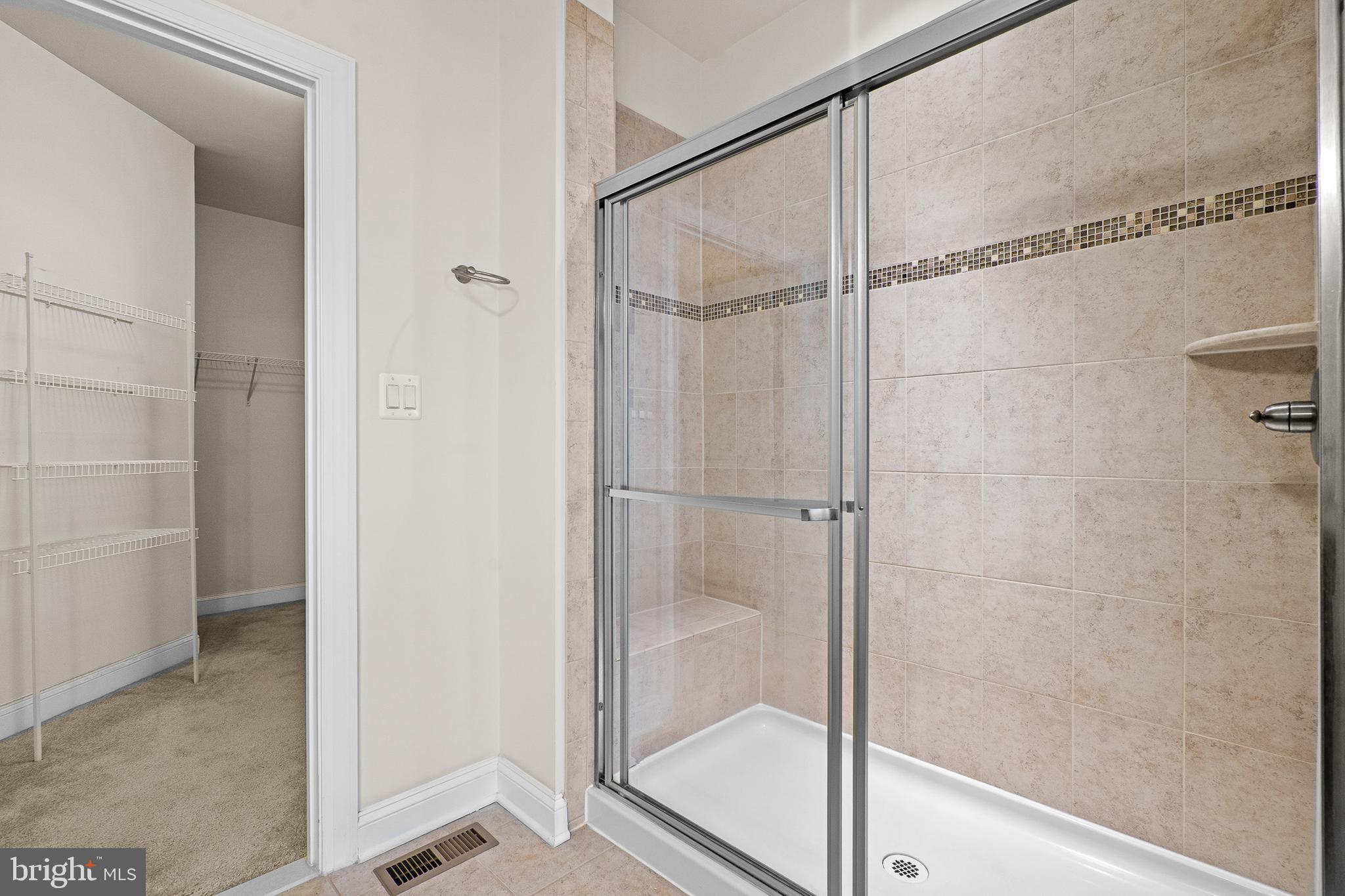 FALLSTON COMMONS - Residential