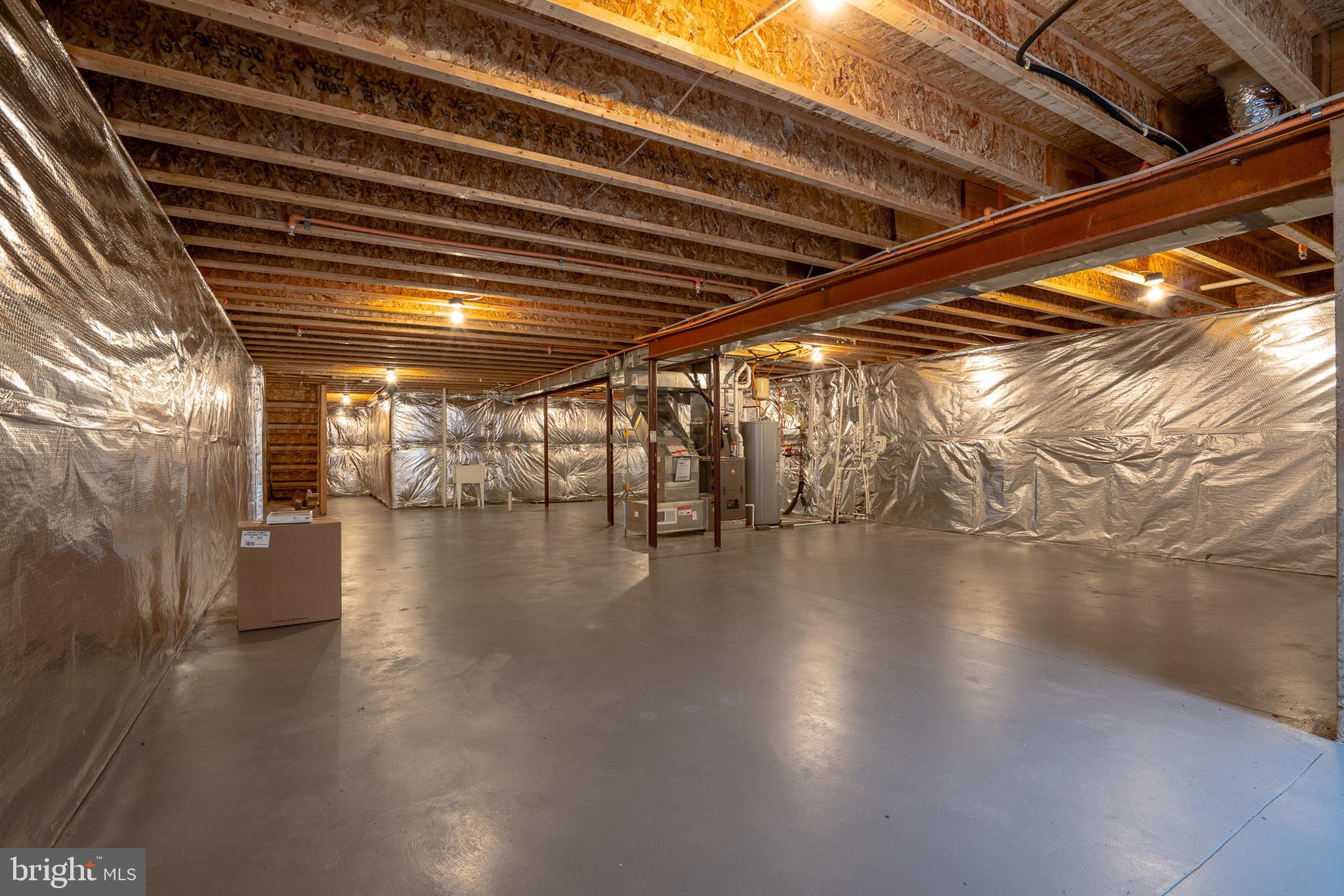 FALLSTON COMMONS - Residential