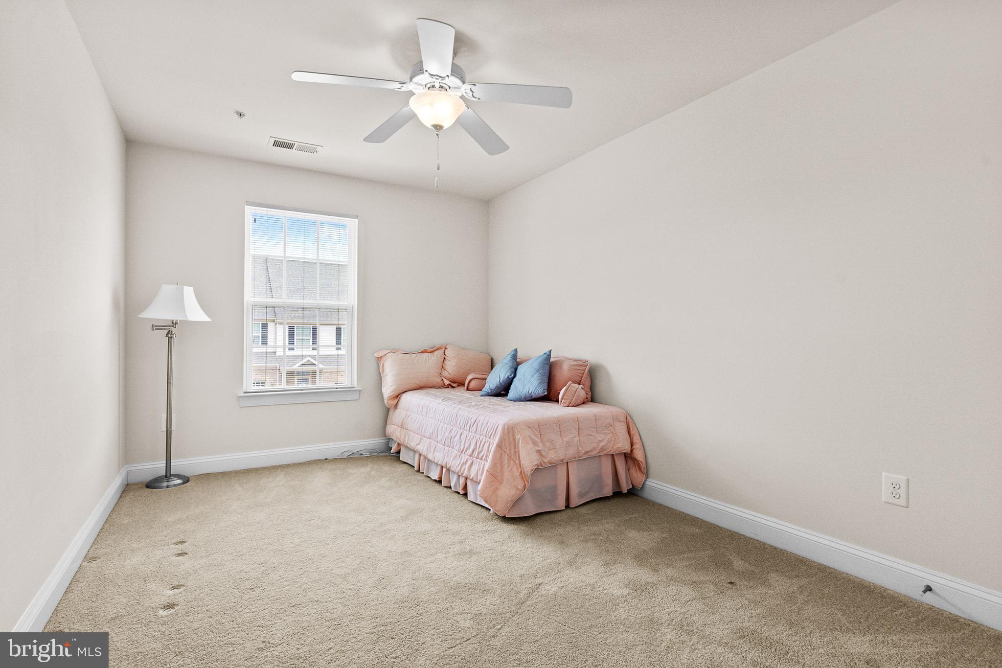 FALLSTON COMMONS - Residential