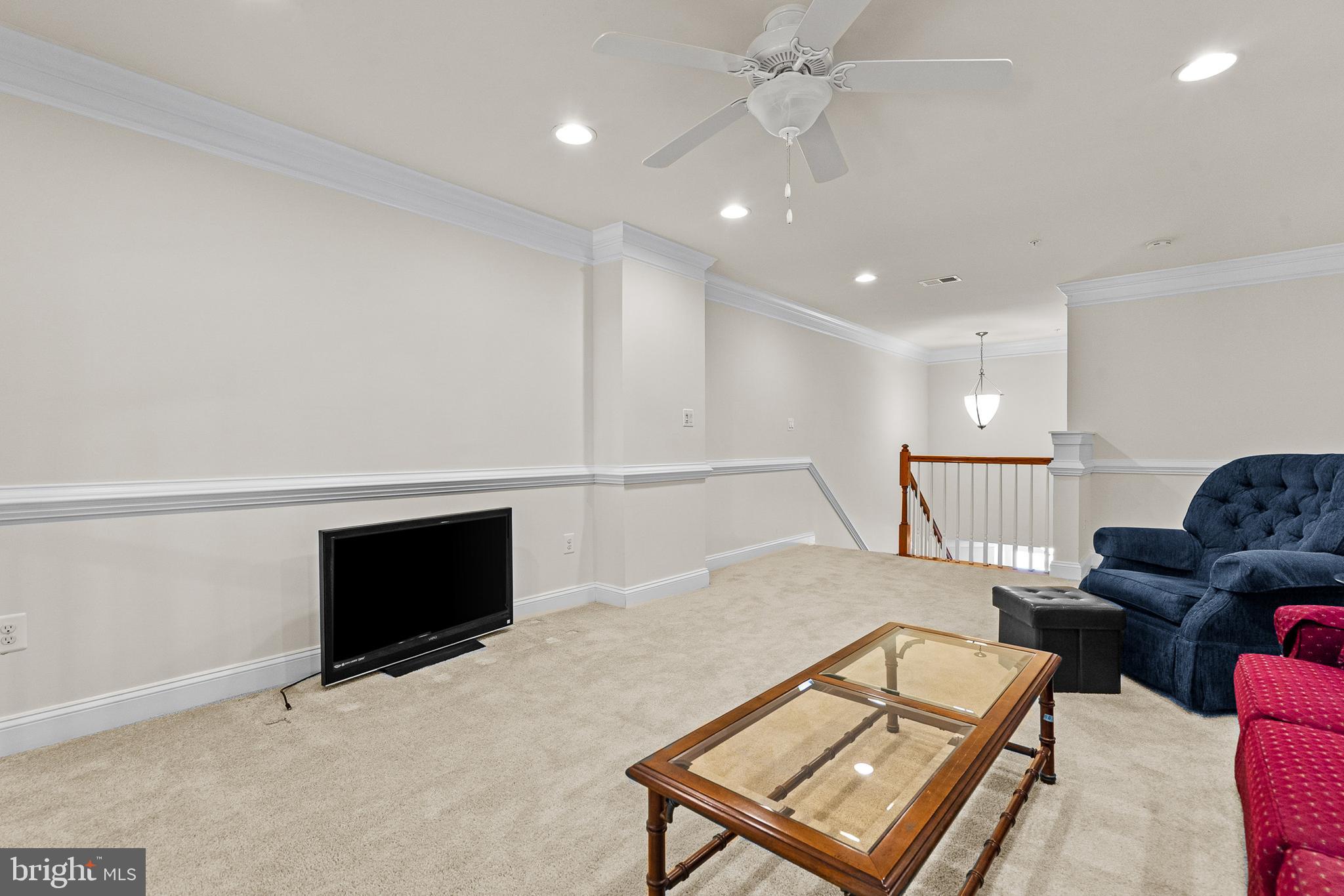 FALLSTON COMMONS - Residential