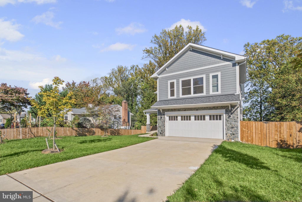 Photo of 3857 Pinewood Terrace, FALLS CHURCH, VA 22041 (MLS # VAFX2346494)