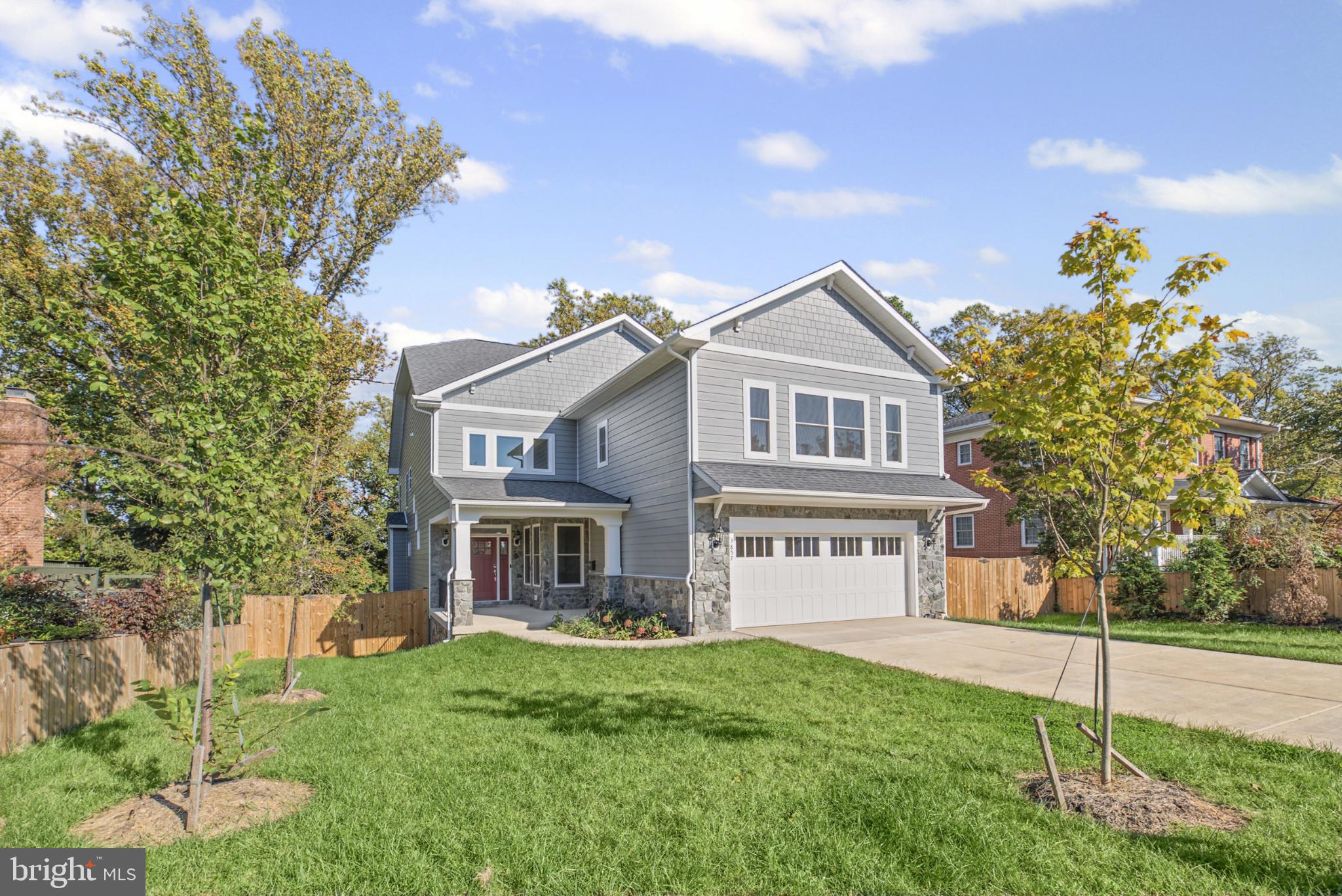 3857 PINEWOOD TERRACE