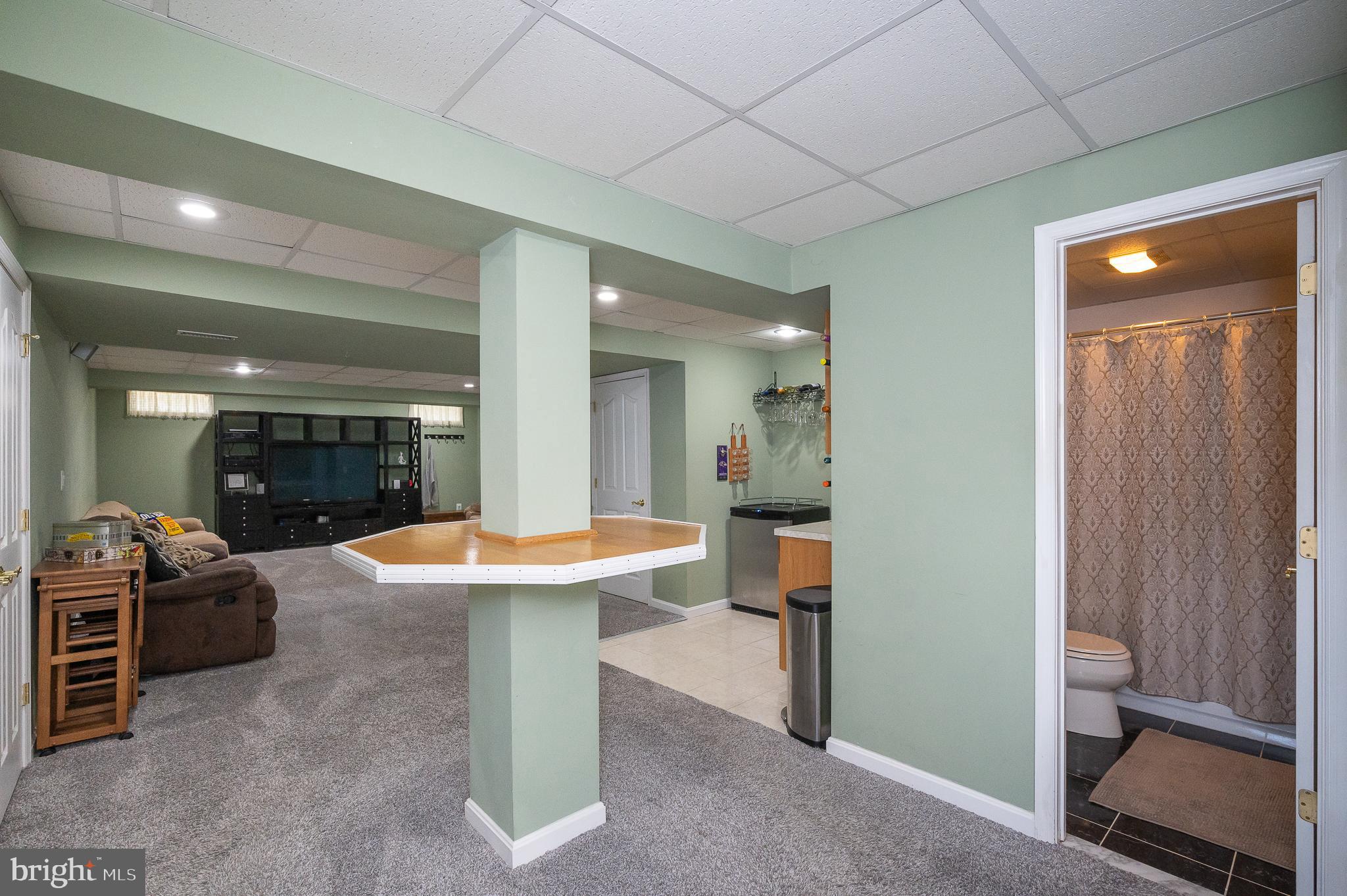 ABERDEEN HILLS - Residential