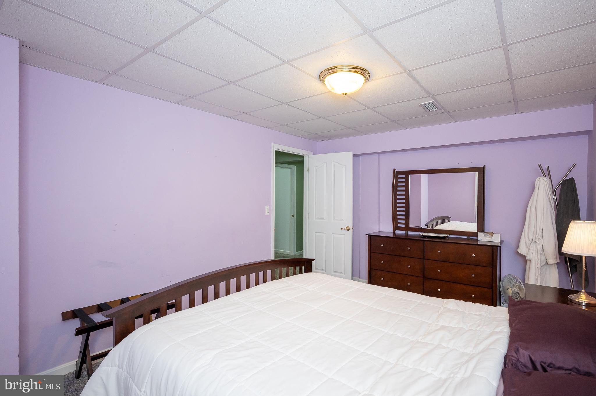 ABERDEEN HILLS - Residential