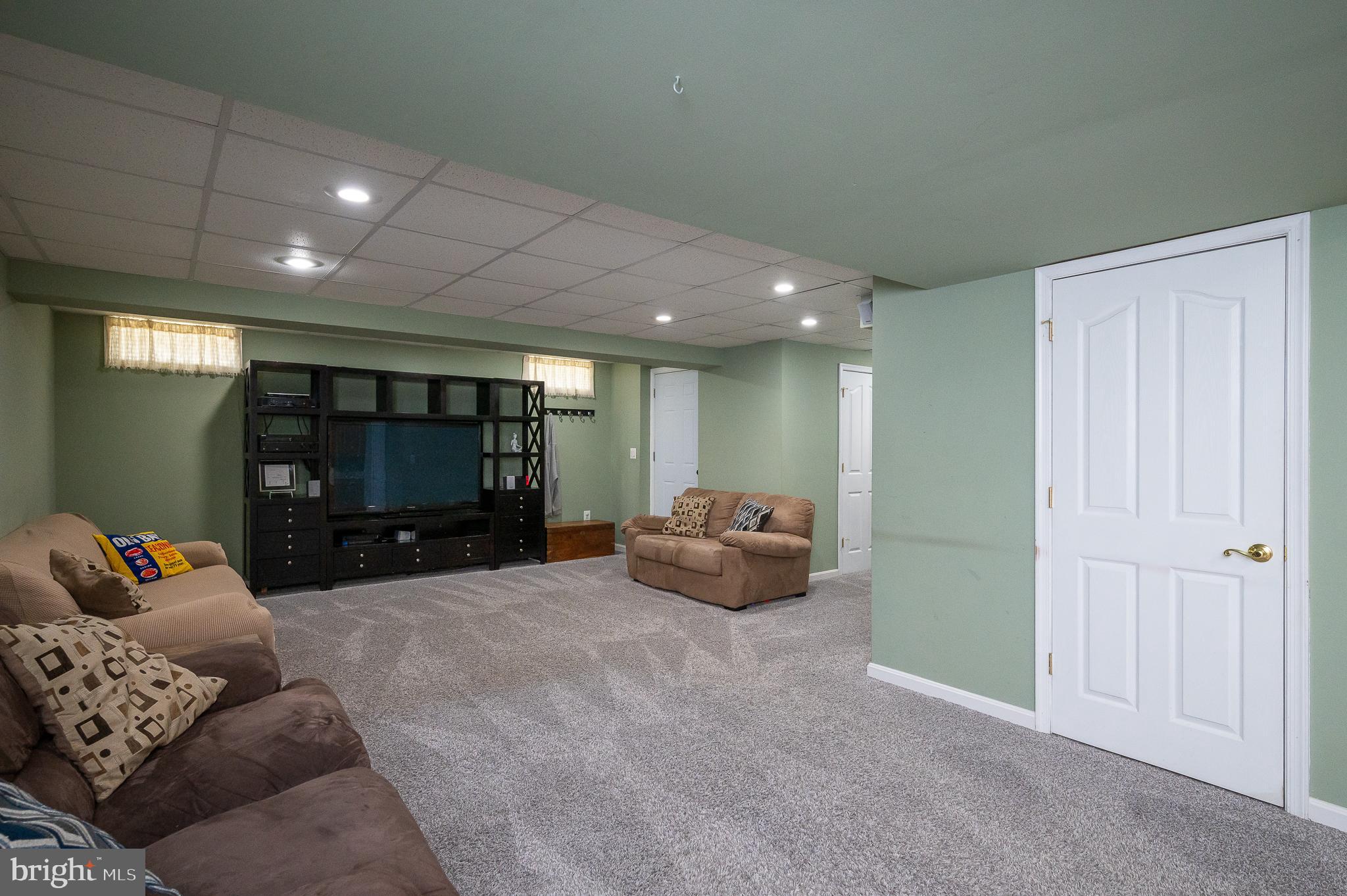 ABERDEEN HILLS - Residential