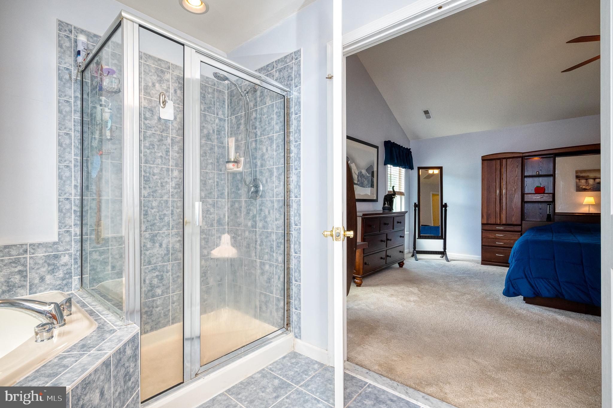 ABERDEEN HILLS - Residential