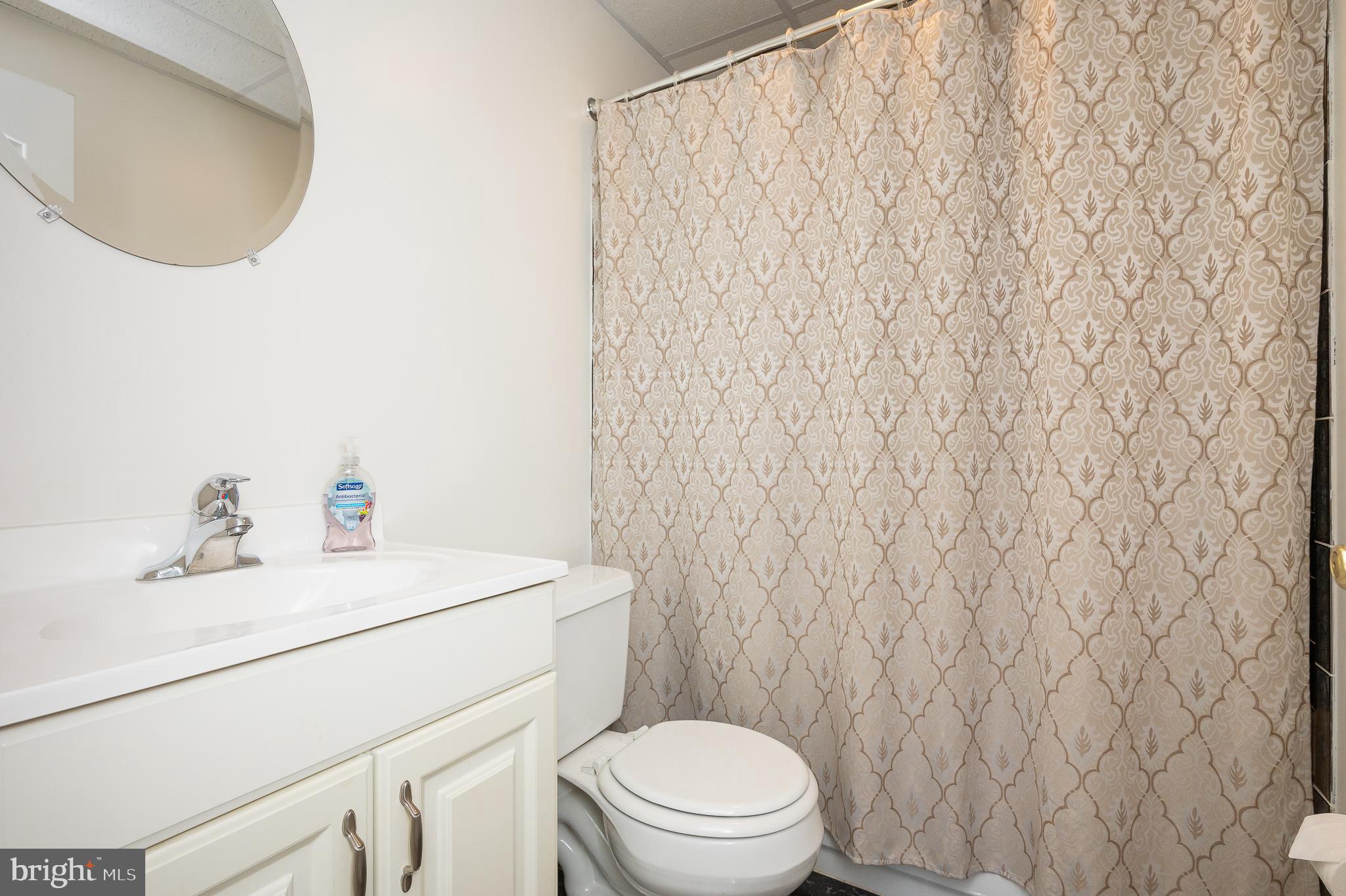 ABERDEEN HILLS - Residential