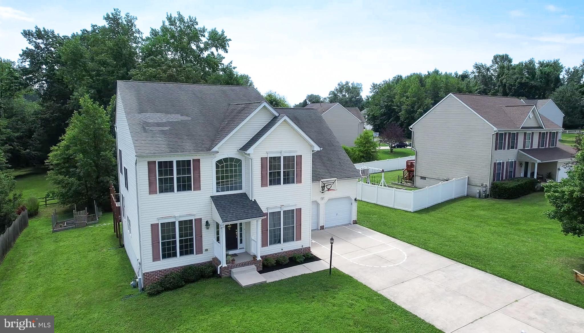 ABERDEEN HILLS - Residential